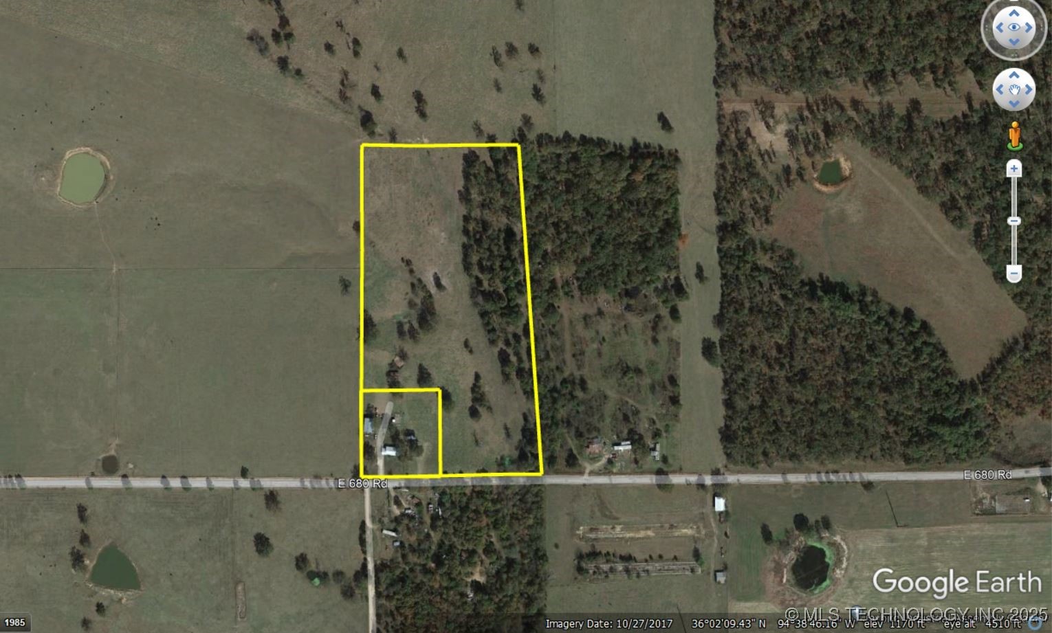 470555 E 680 Road Property Photo 4