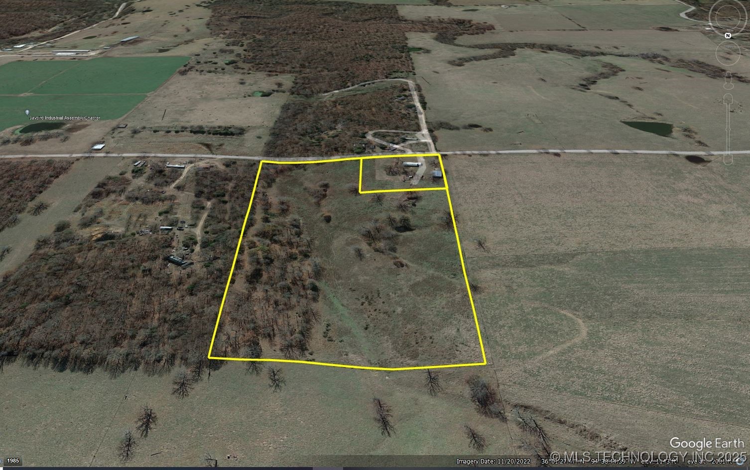 470555 E 680 Road Property Photo 8