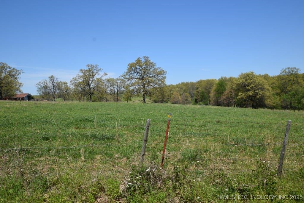 470555 E 680 Road Property Photo 12