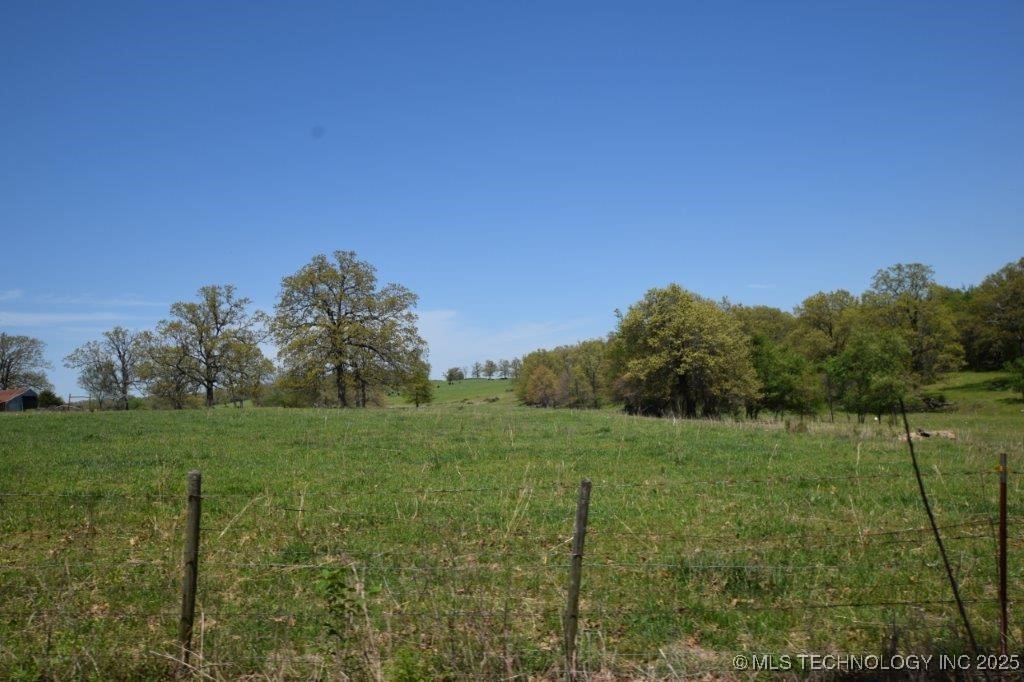 470555 E 680 Road Property Photo 14