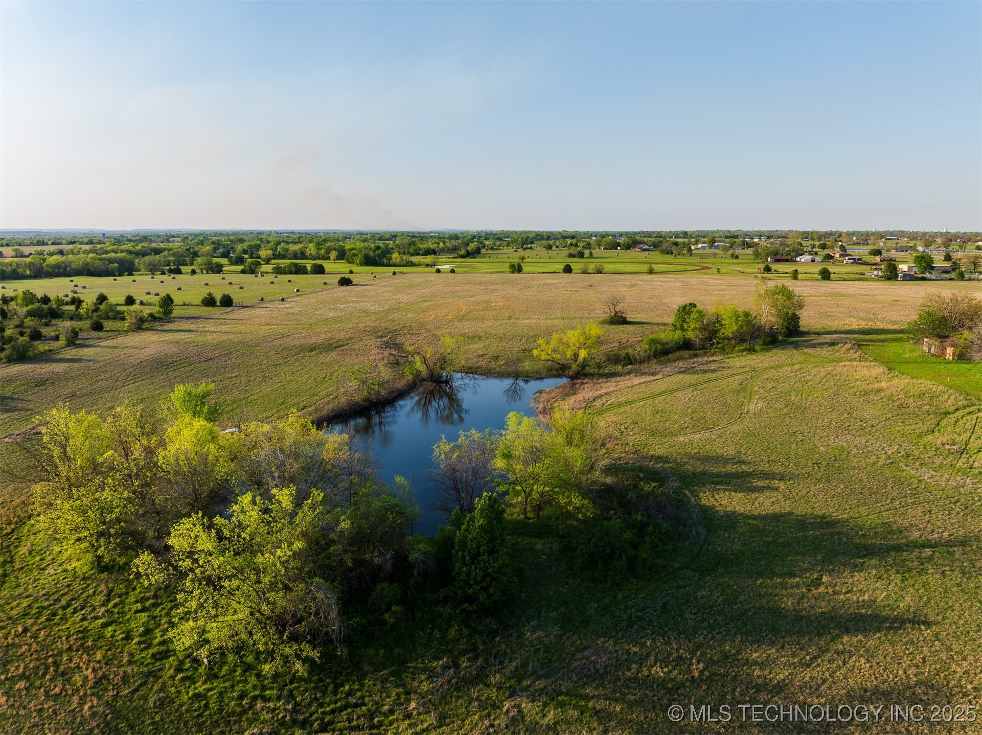 5 N Memorial Drive Property Photo 11