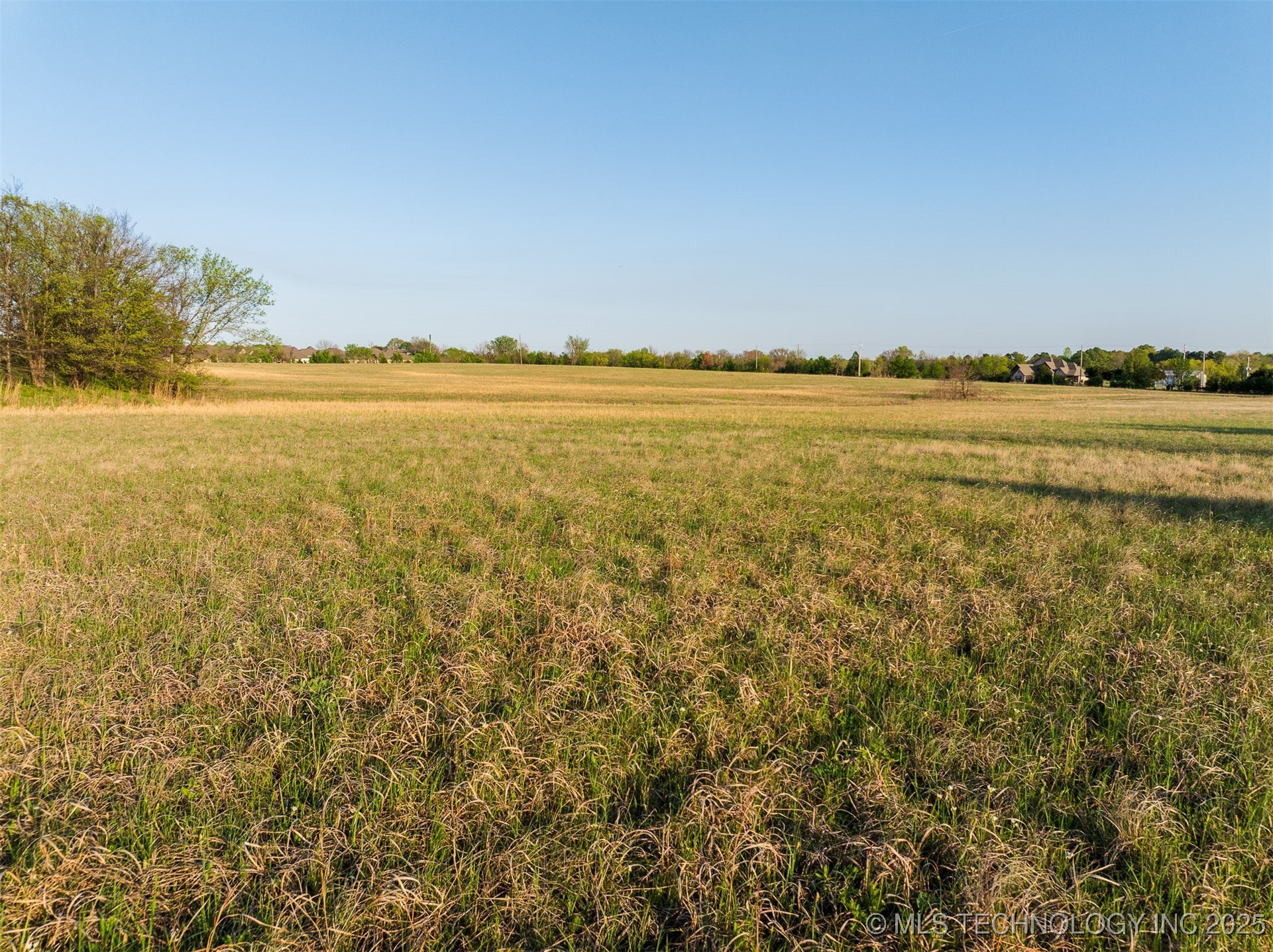 5 N Memorial Drive Property Photo 14