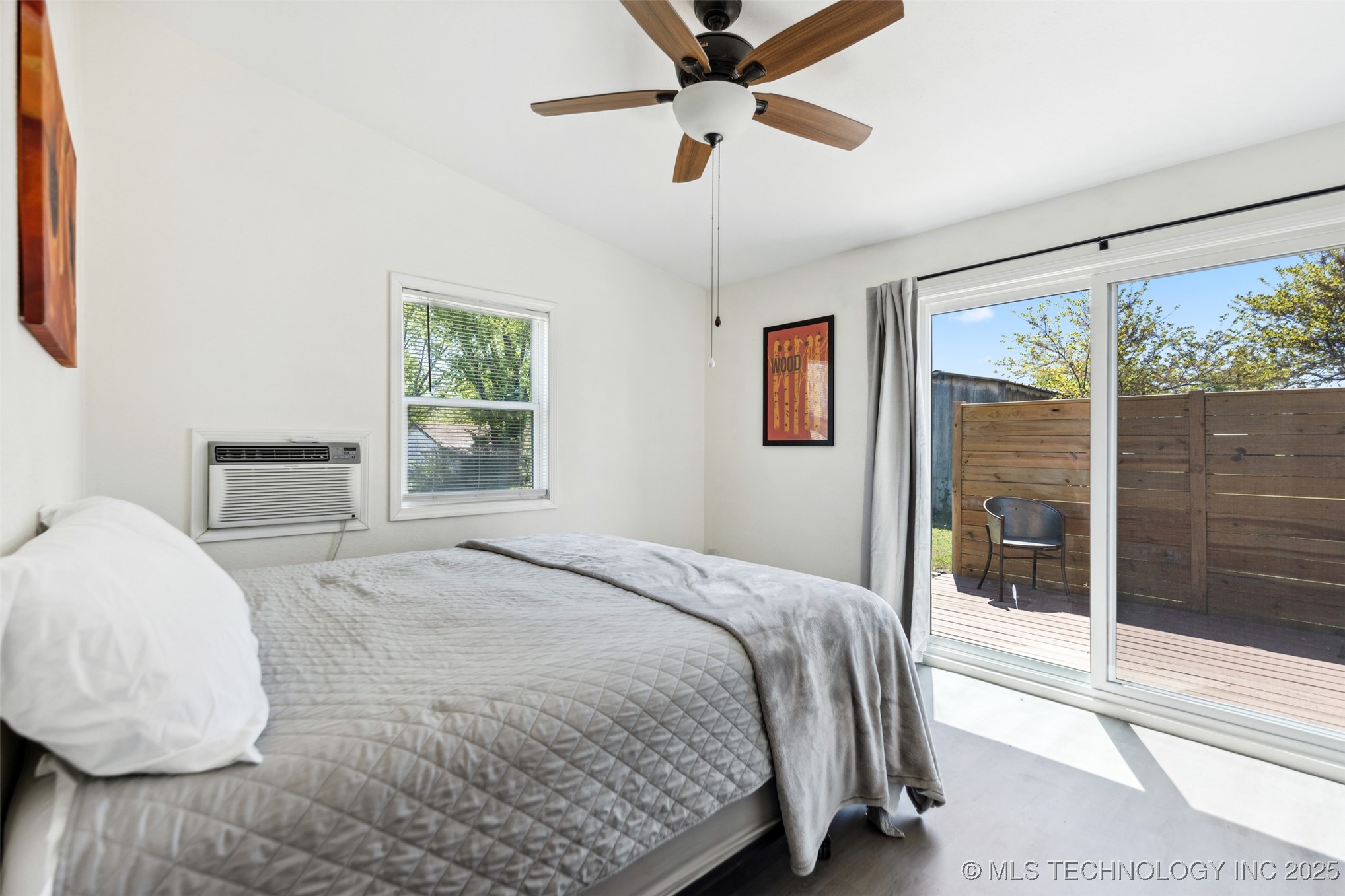 444389 E Northridge Drive Property Photo 9