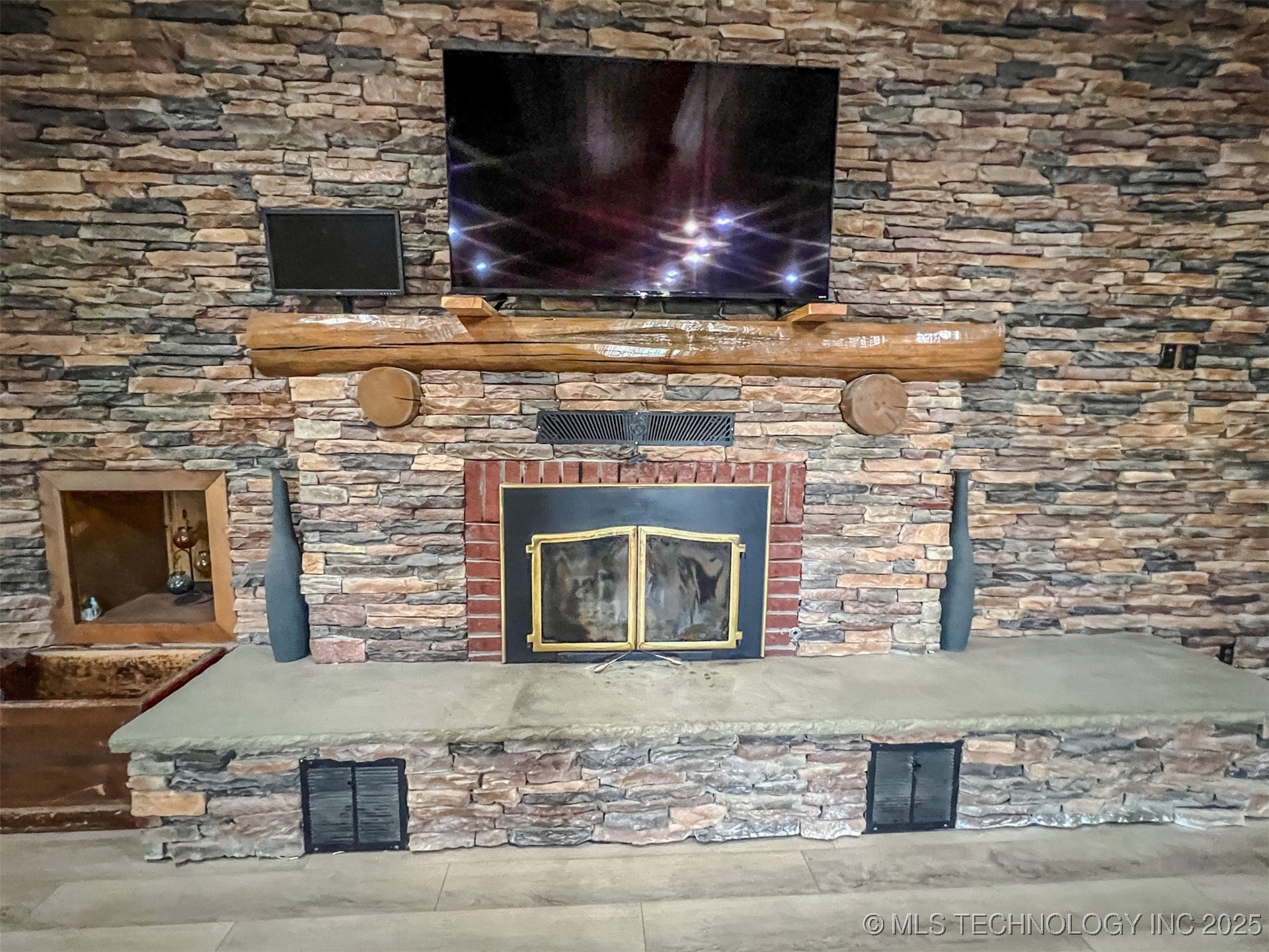 11261 Highway 51 Highway Property Photo 25