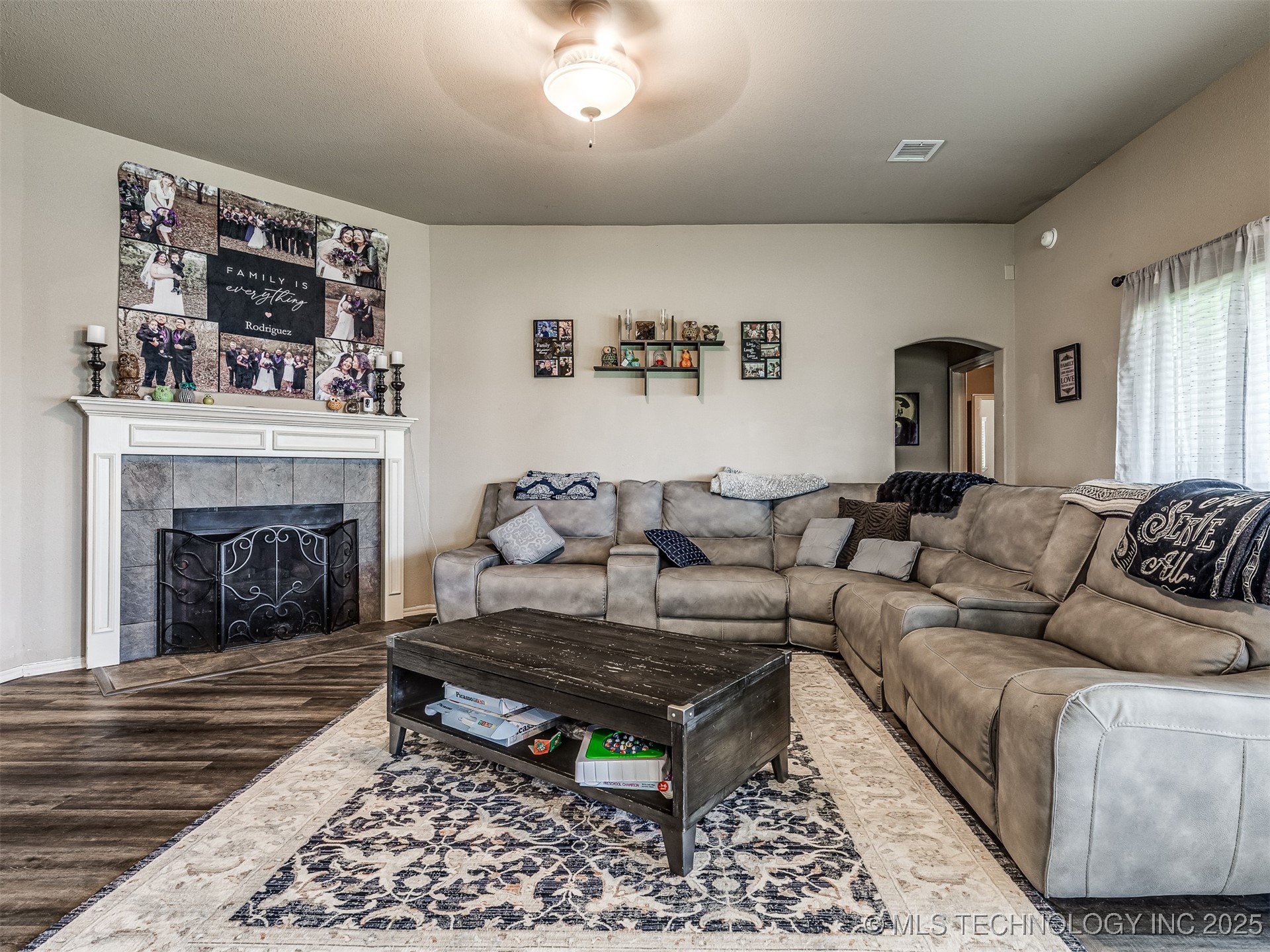 9302 N 98th East Court Property Photo 14