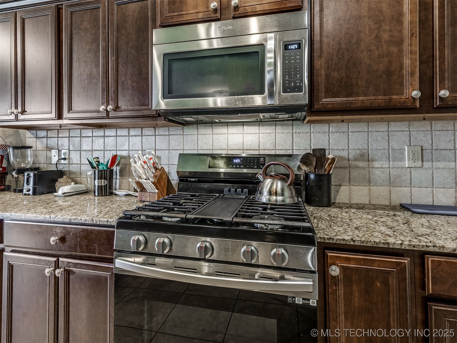 9302 N 98th East Court Property Photo 23