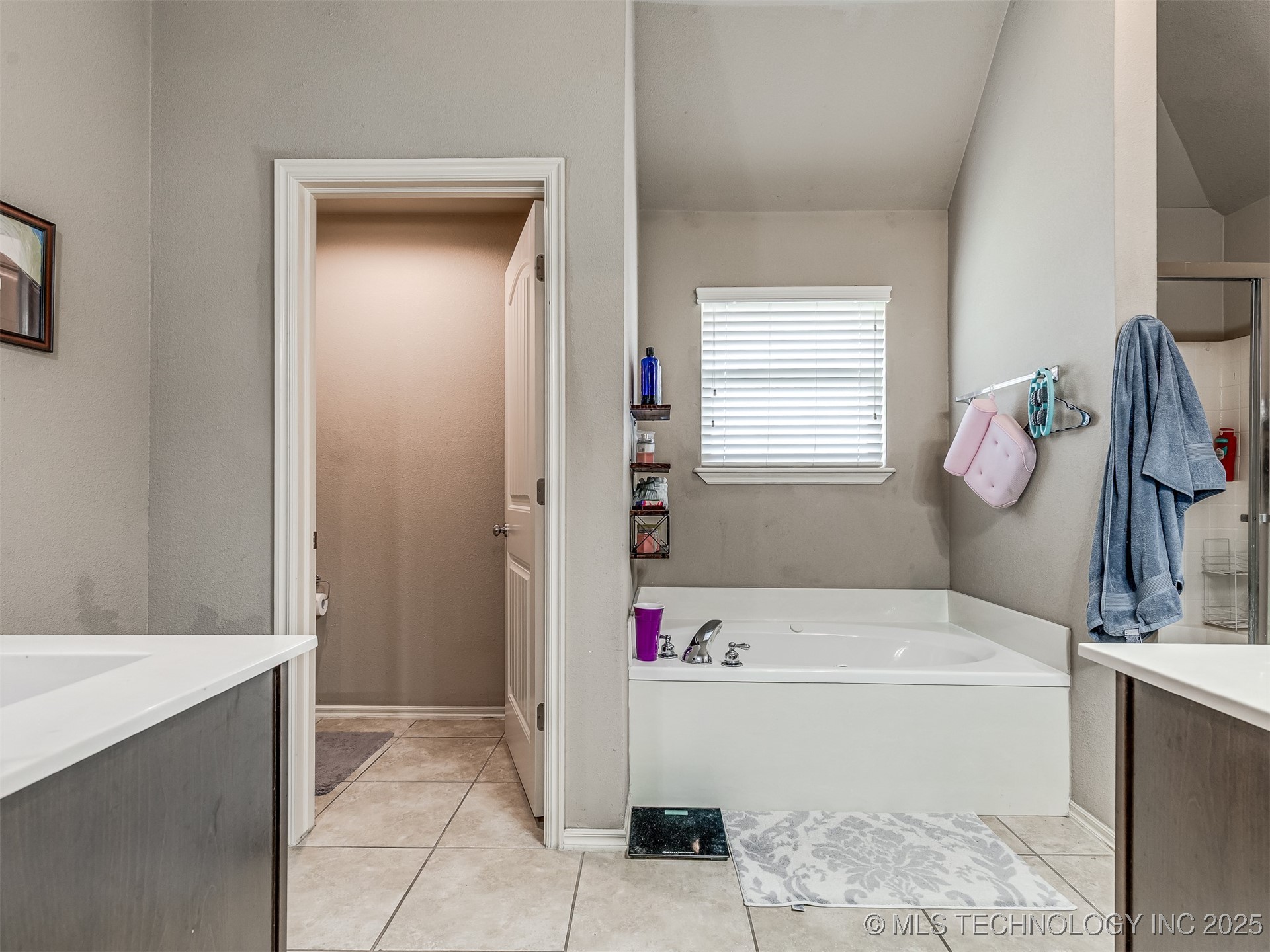 9302 N 98th East Court Property Photo 35