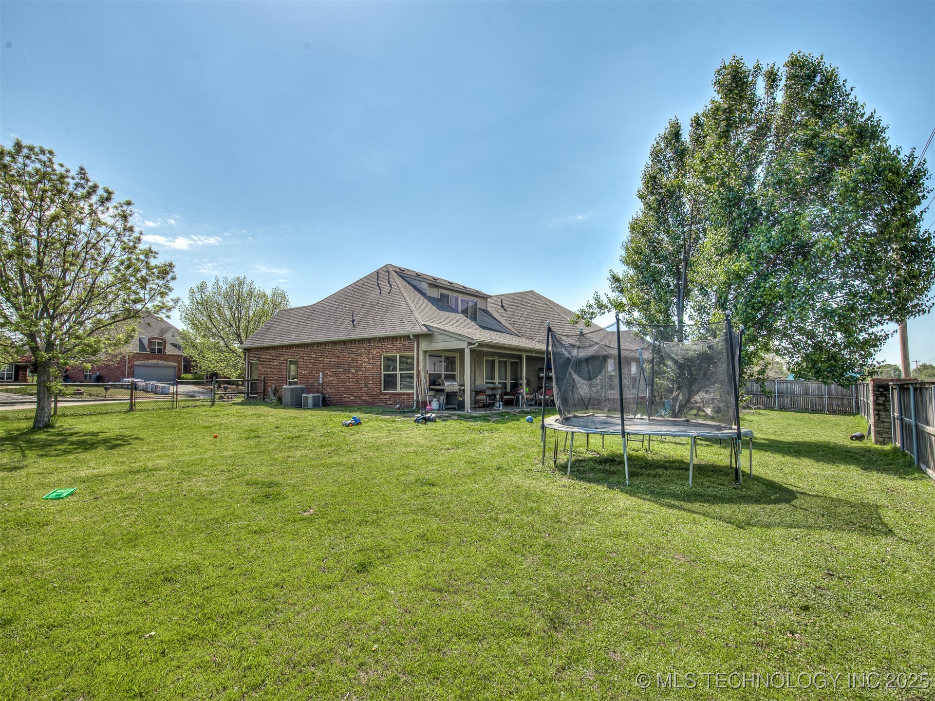 9302 N 98th East Court Property Photo 74