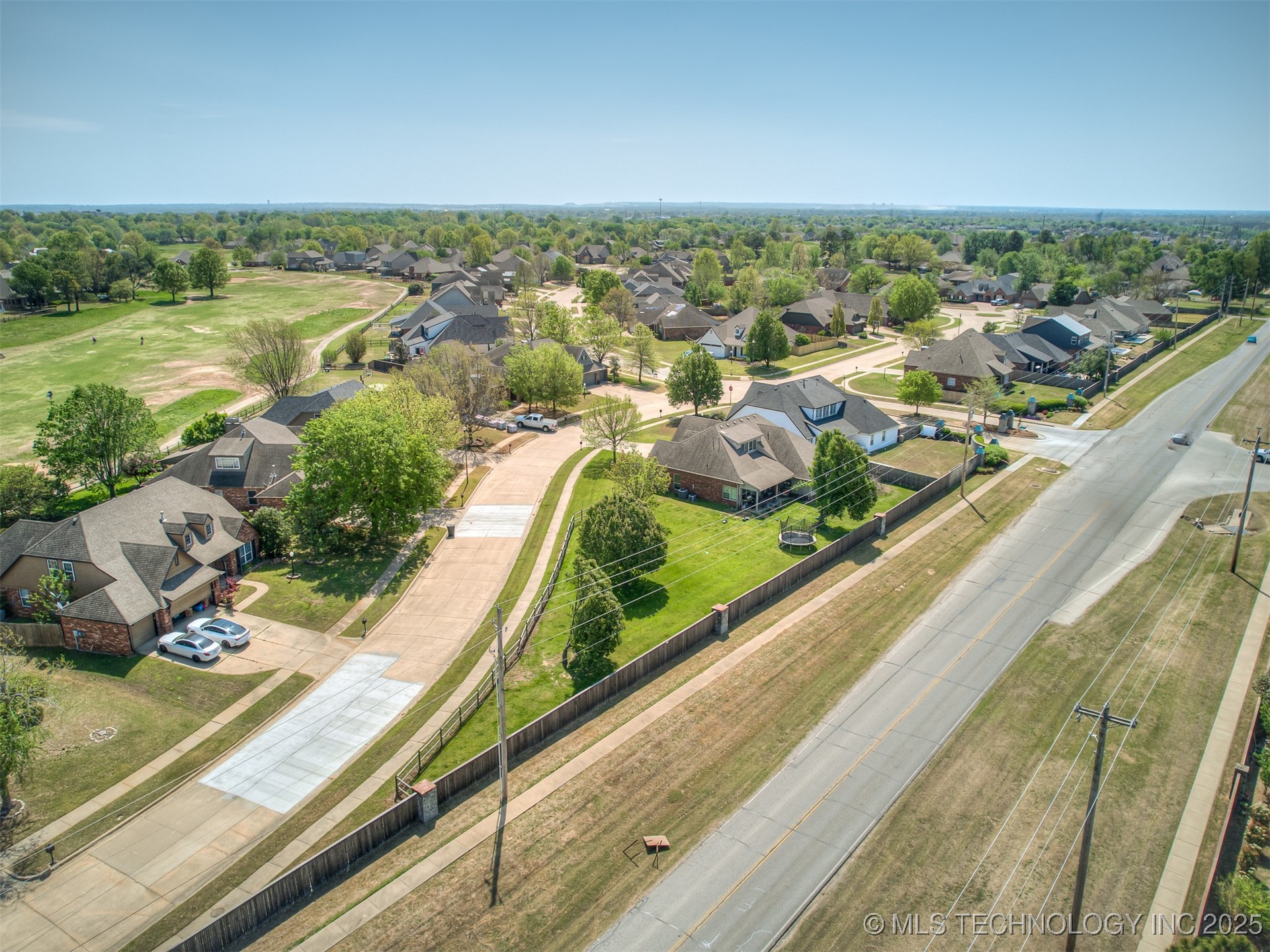 9302 N 98th East Court Property Photo 82