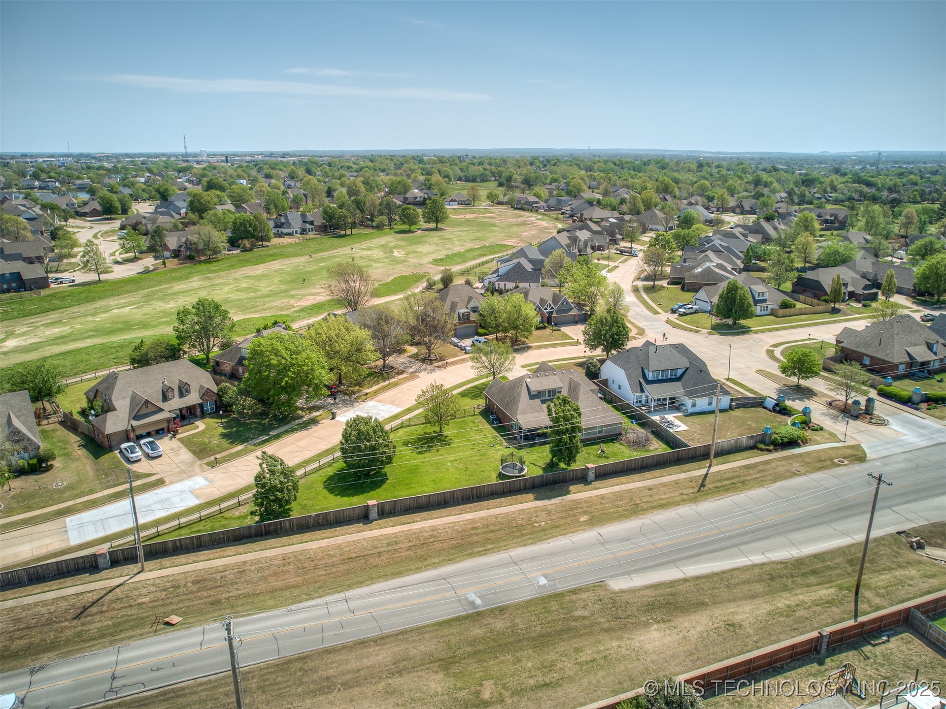 9302 N 98th East Court Property Photo 83