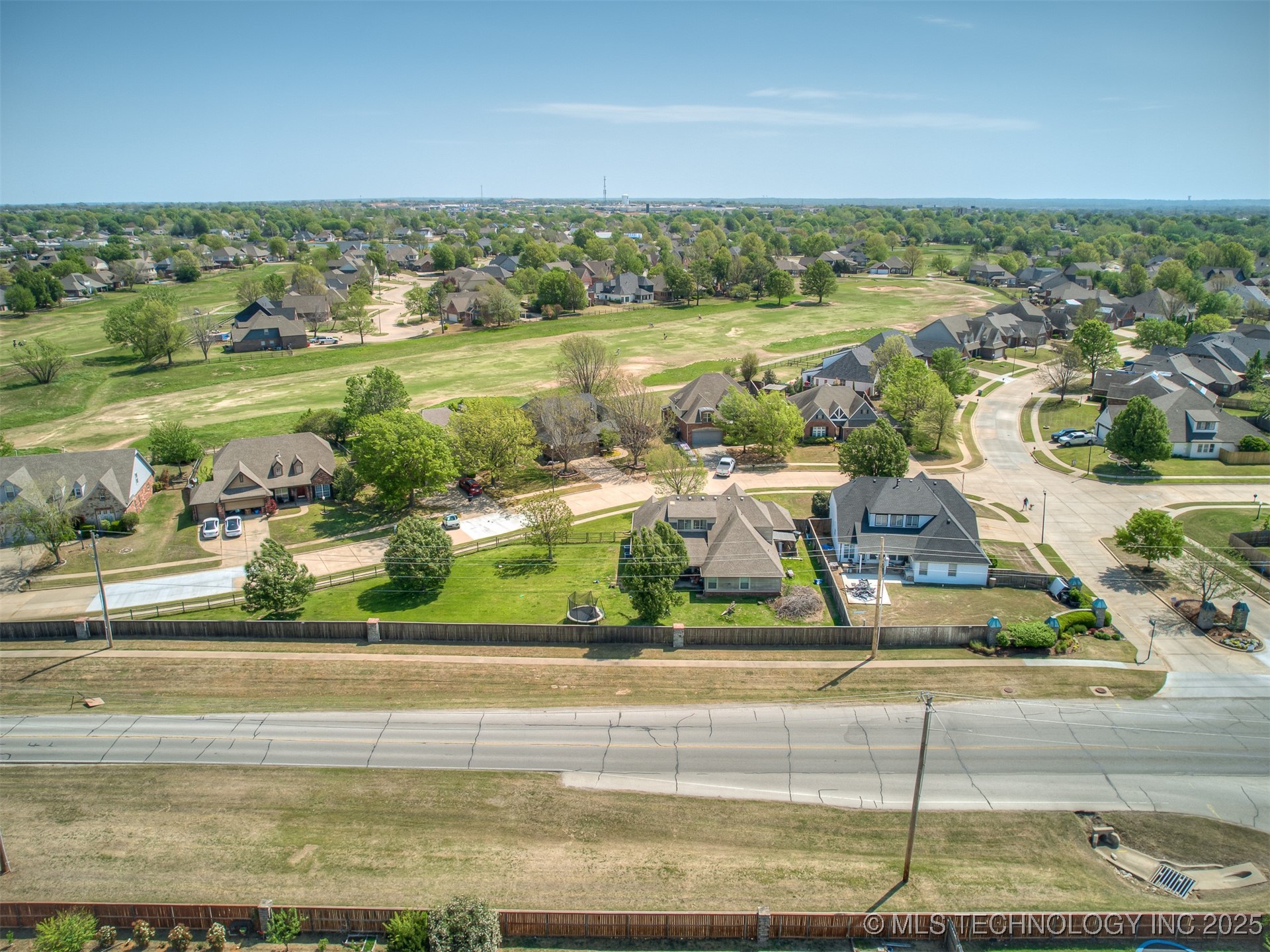 9302 N 98th East Court Property Photo 84