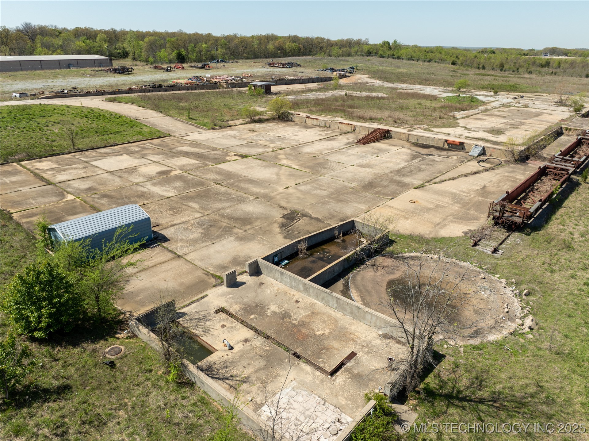 20 Westinghouse Property Photo 3