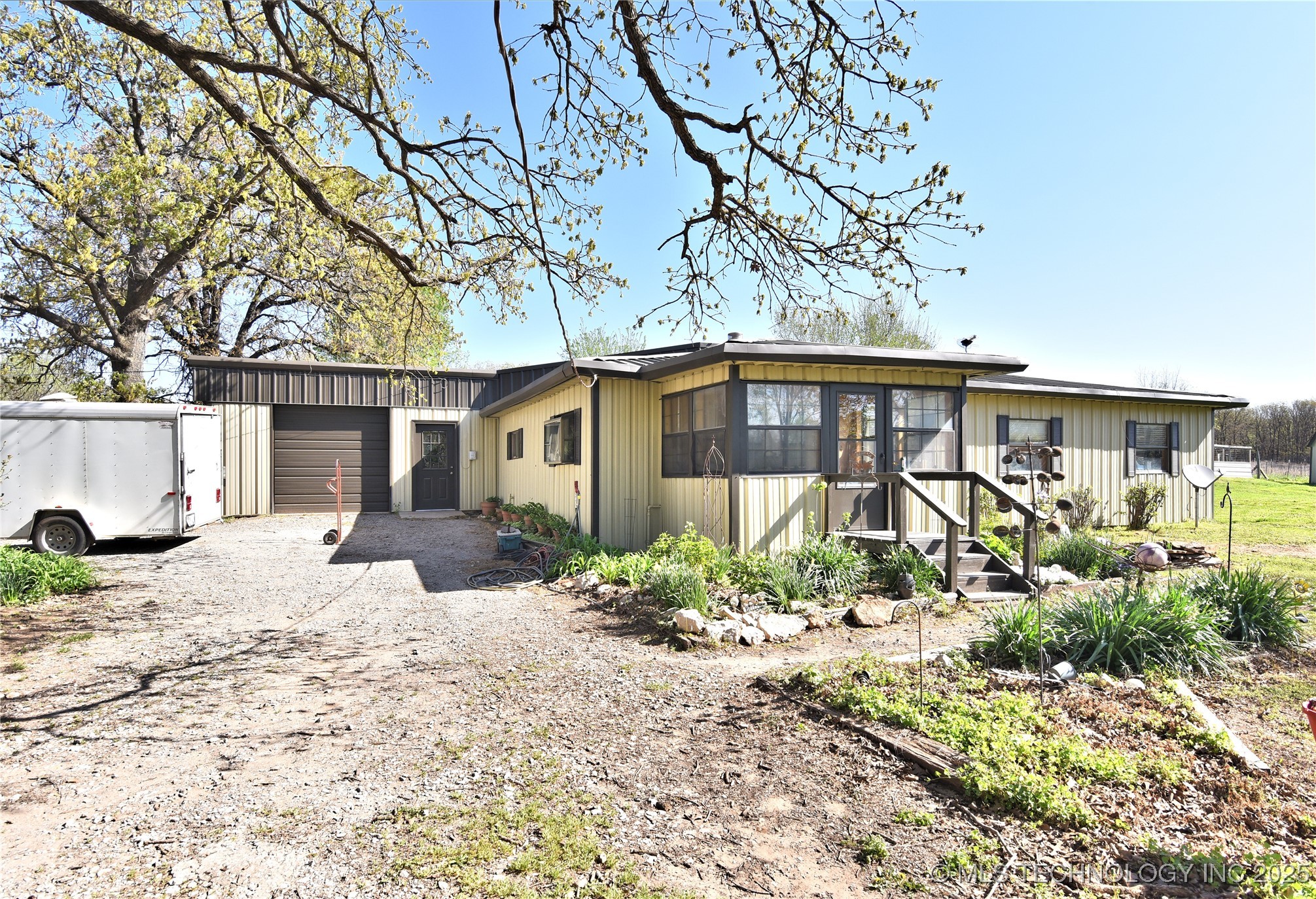 20536 S 417th West Avenue Property Photo 2