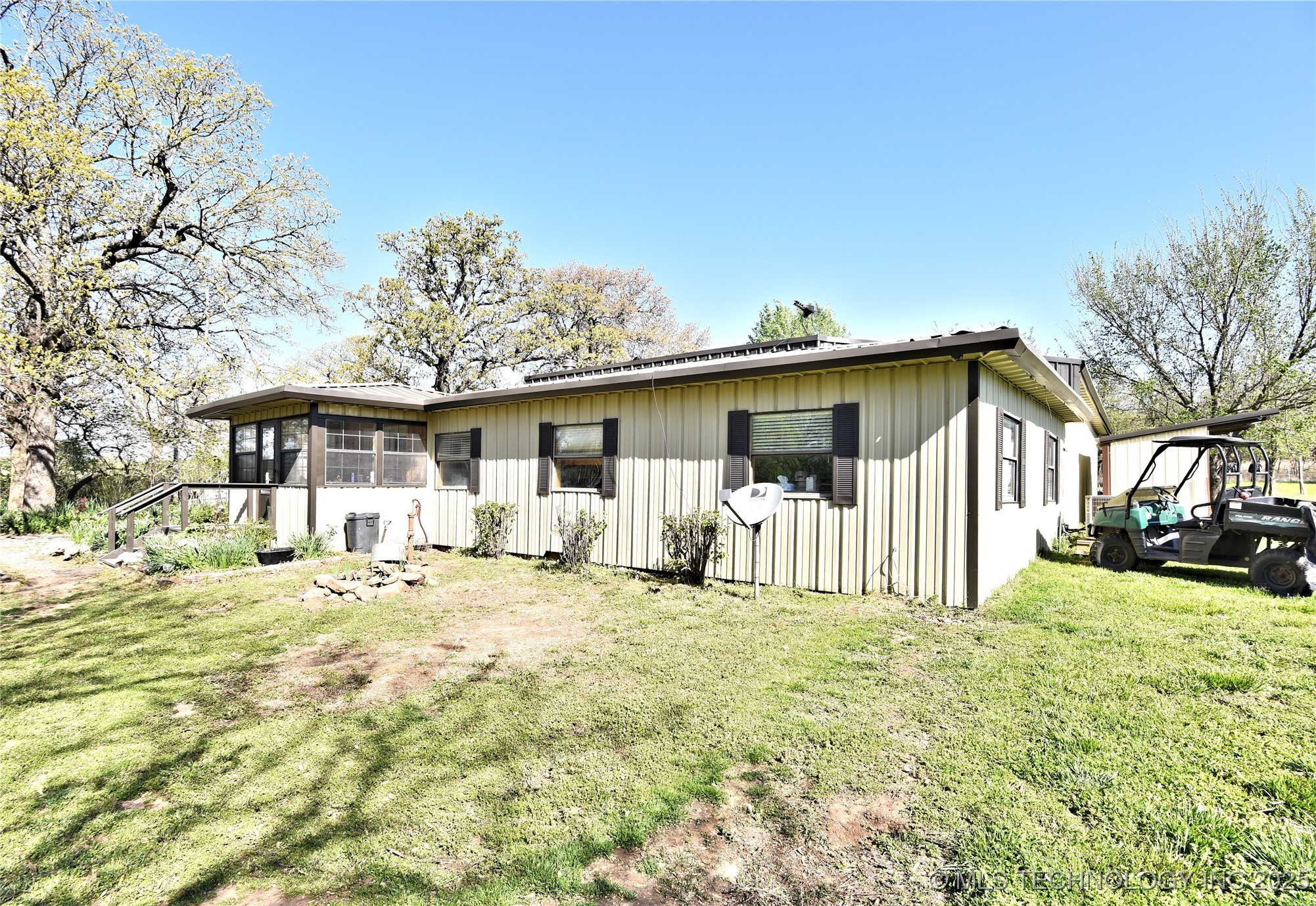 20536 S 417th West Avenue Property Photo 3