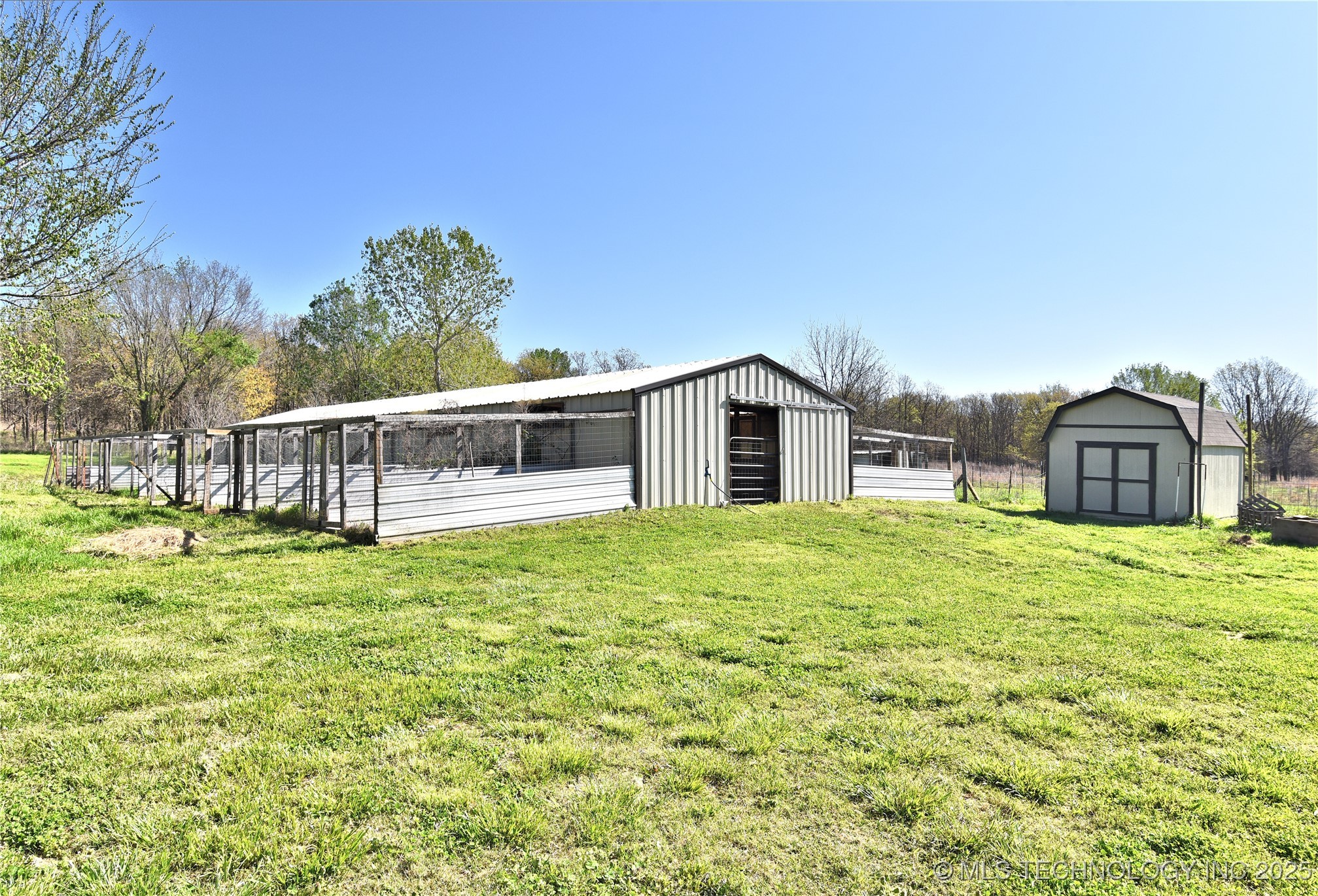 20536 S 417th West Avenue Property Photo 8