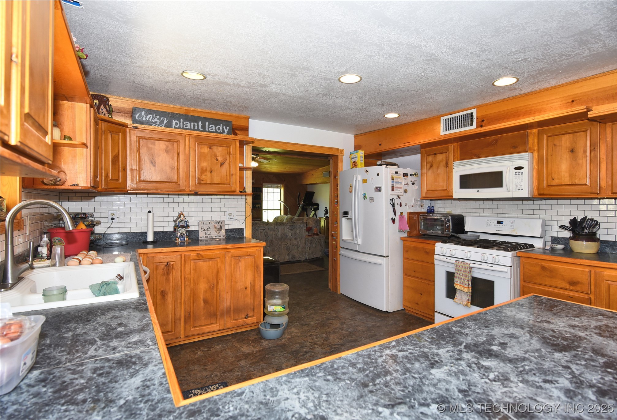 20536 S 417th West Avenue Property Photo 19