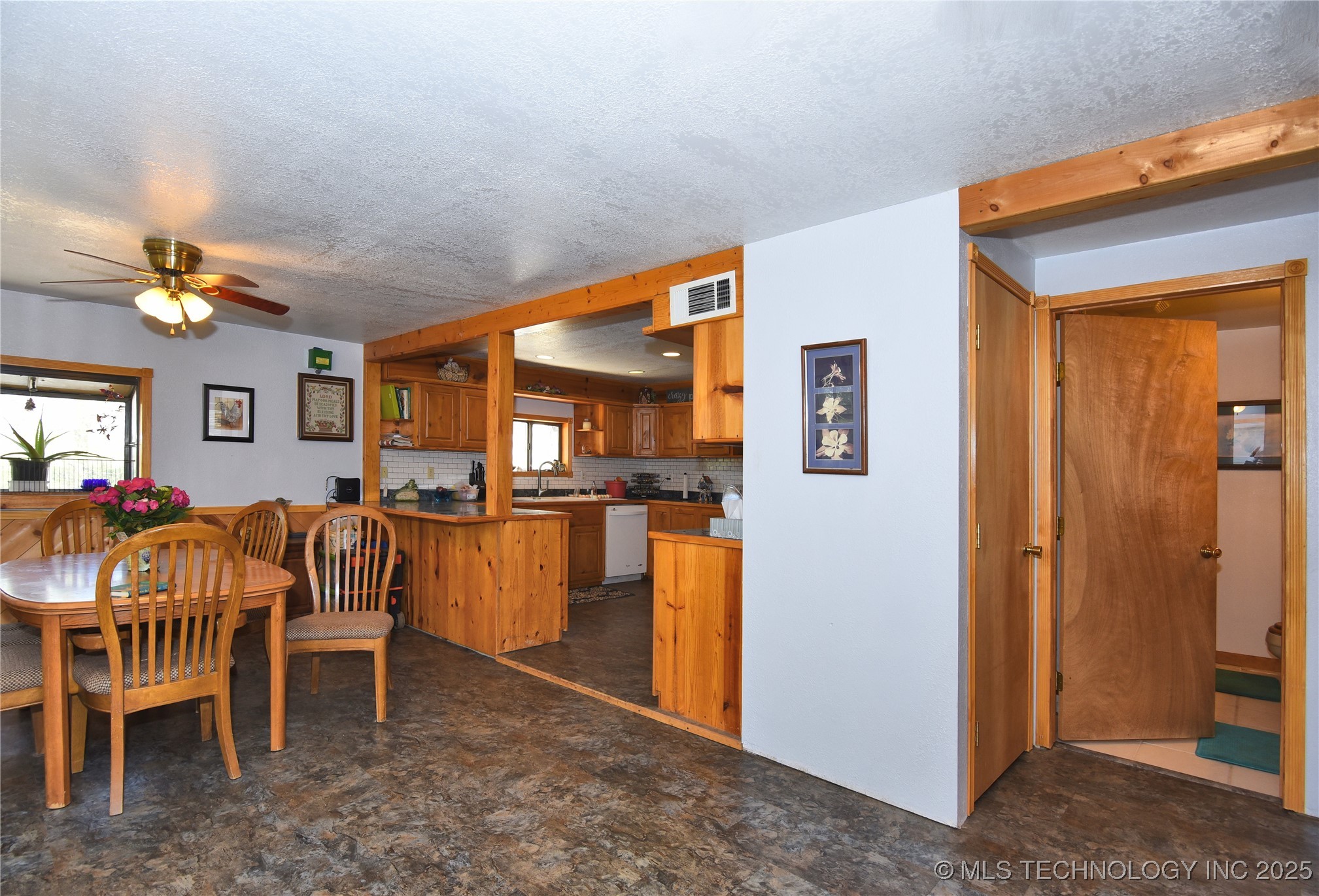 20536 S 417th West Avenue Property Photo 22