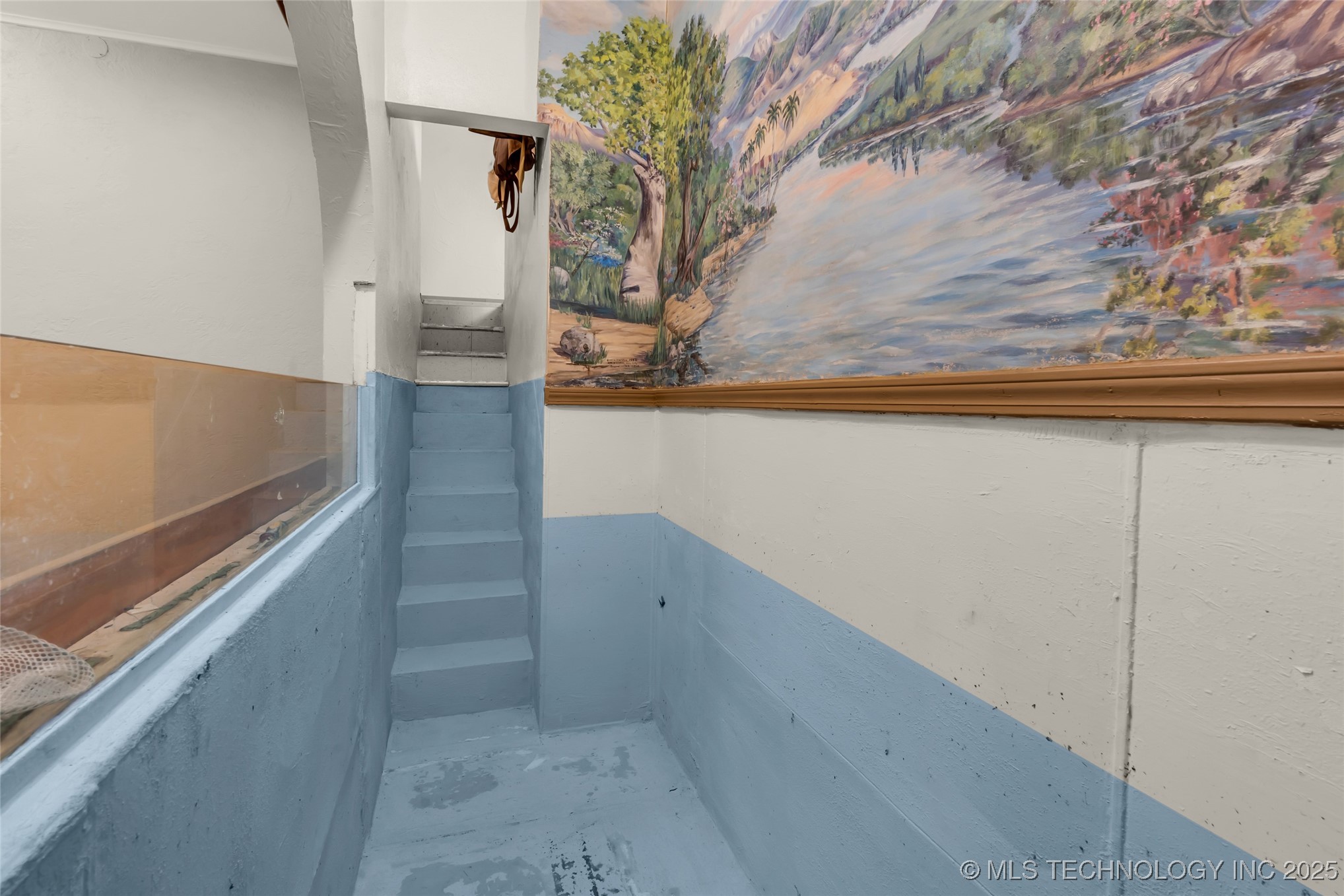 727 4th Street Property Photo 9