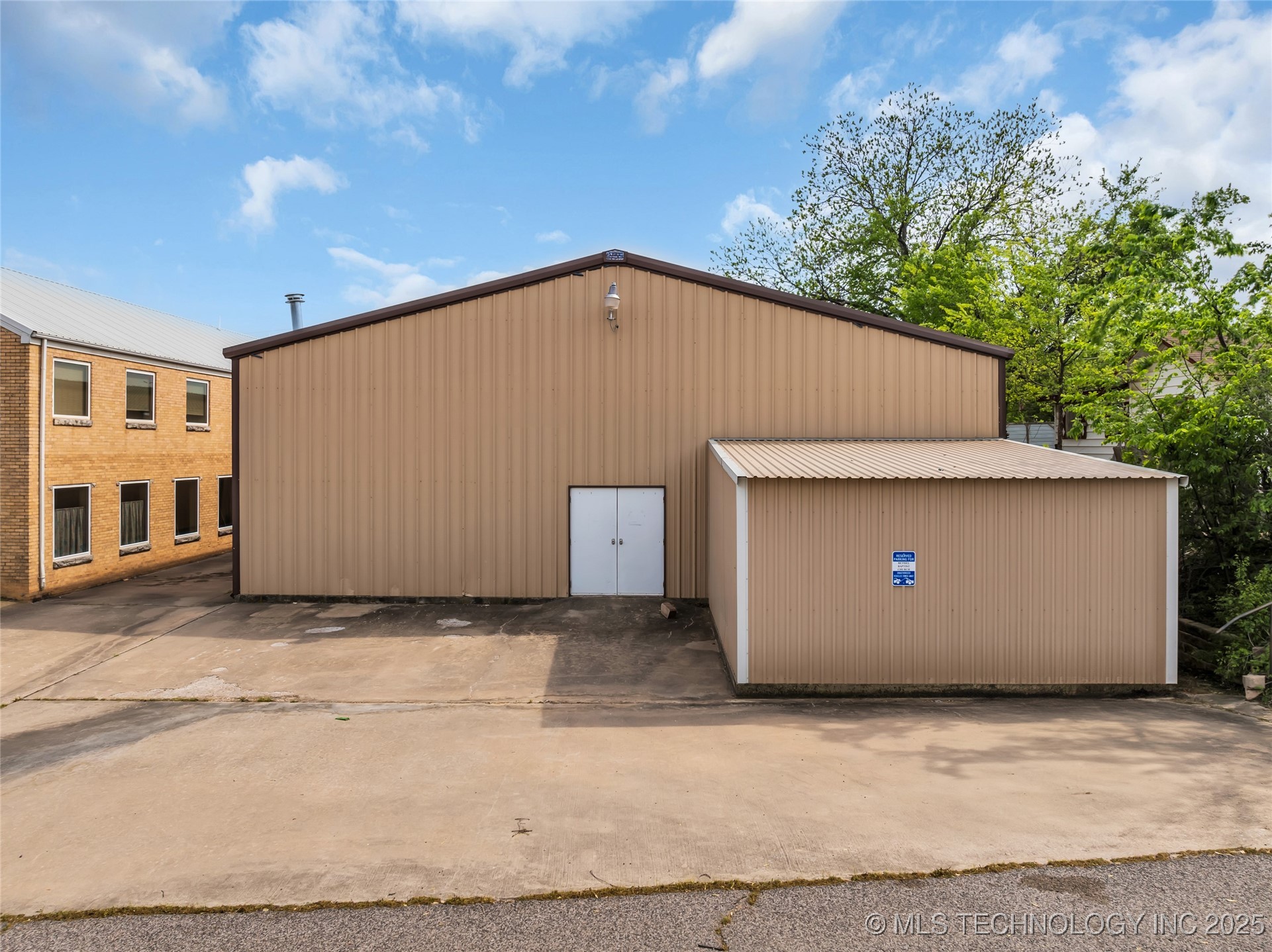 727 4th Street Property Photo 38