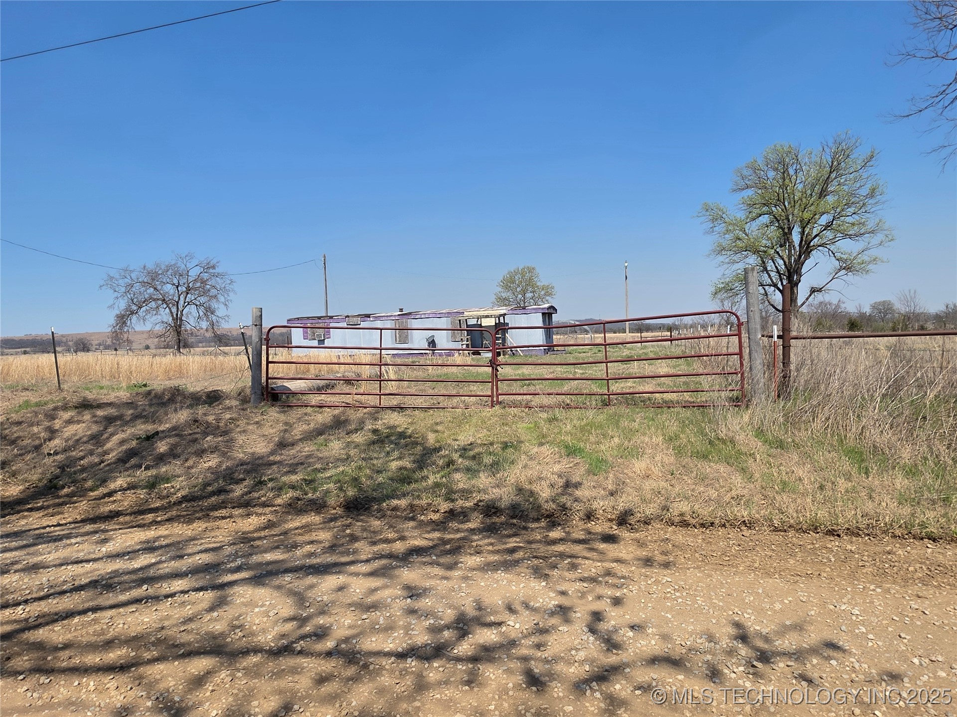 6725 Cypress Road S Property Photo 6