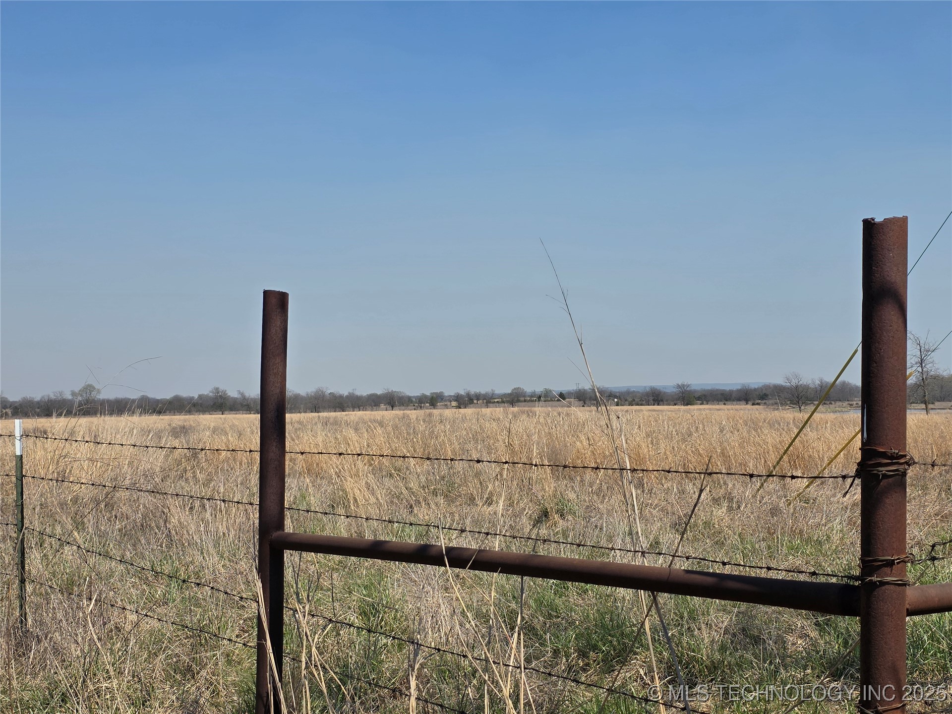 6725 Cypress Road S Property Photo 9