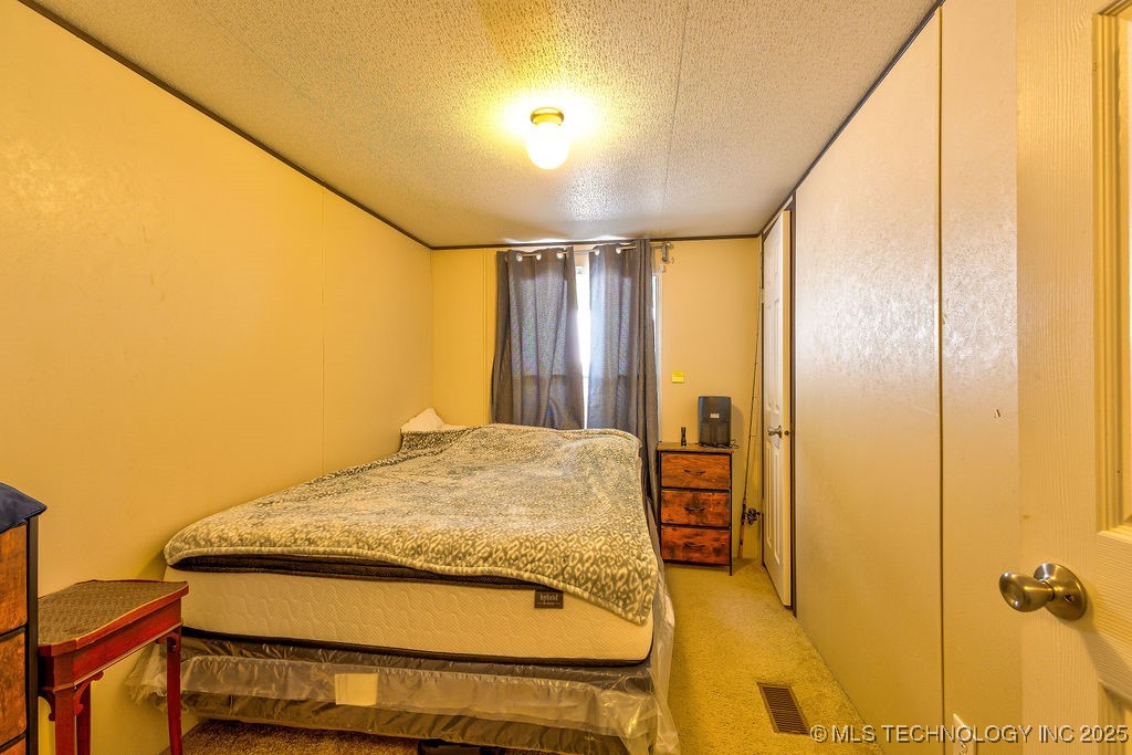 468568 E 970 Road Property Photo 13