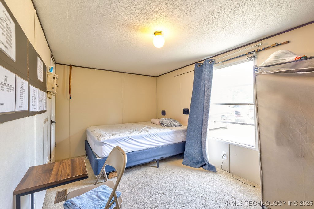 468568 E 970 Road Property Photo 16