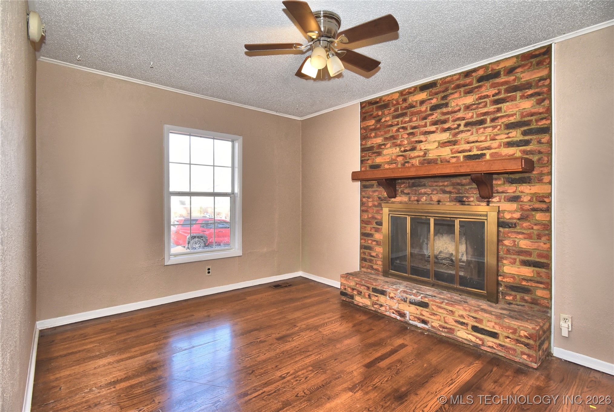 1965 S Scott Street Property Photo 7