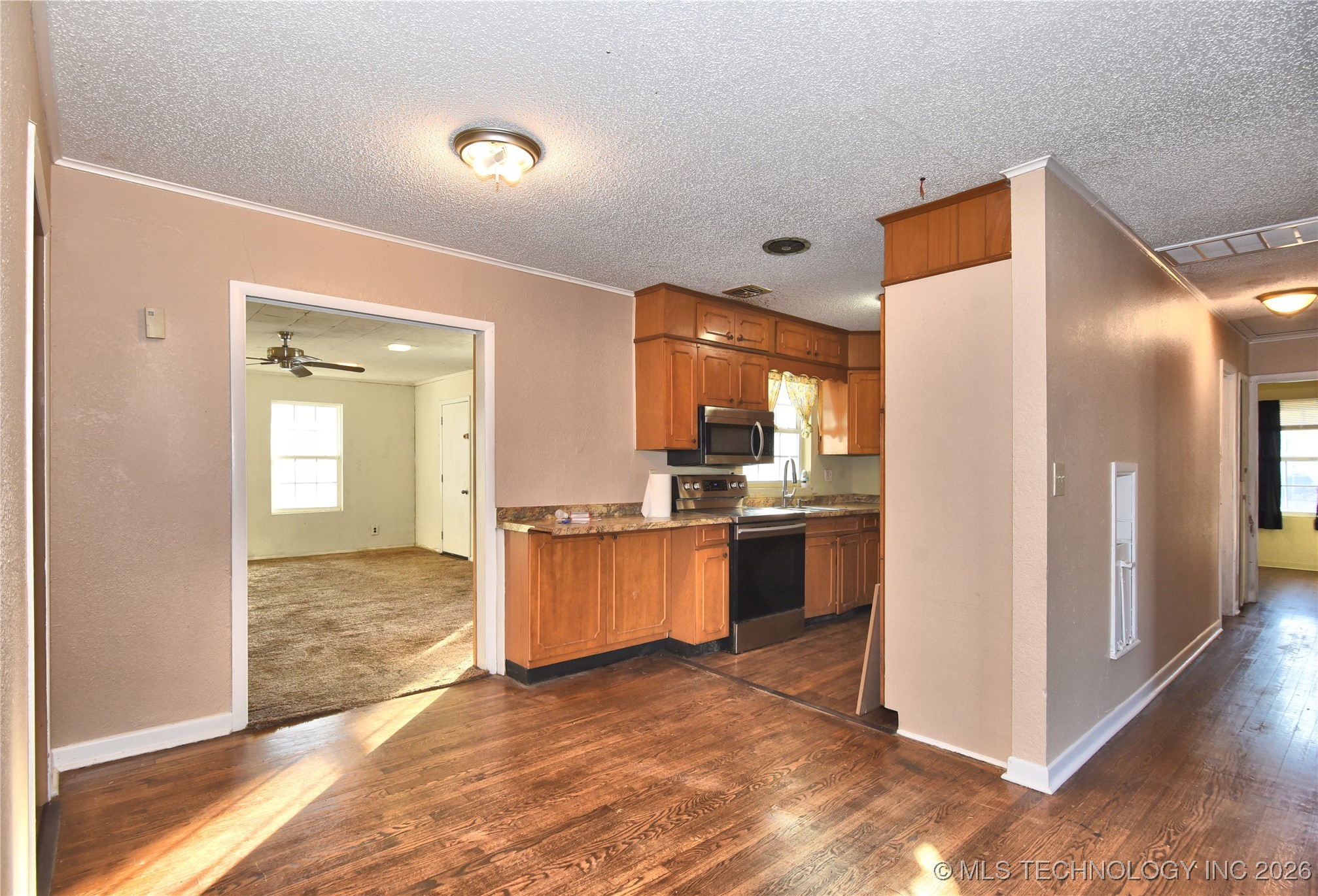 1965 S Scott Street Property Photo 9