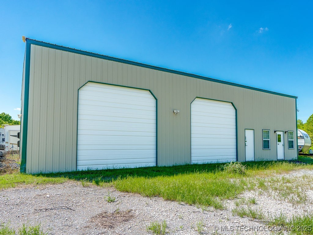 15330 County Road 3480 Property Photo 3