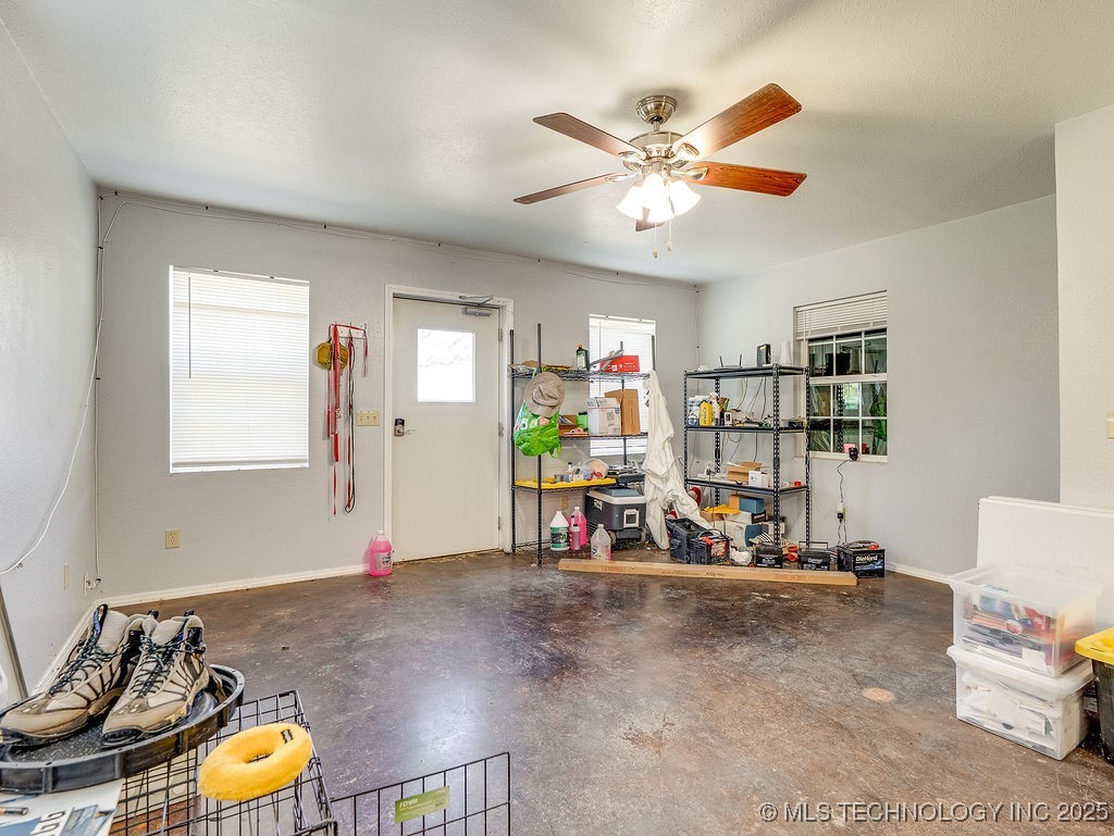 15330 County Road 3480 Property Photo 12