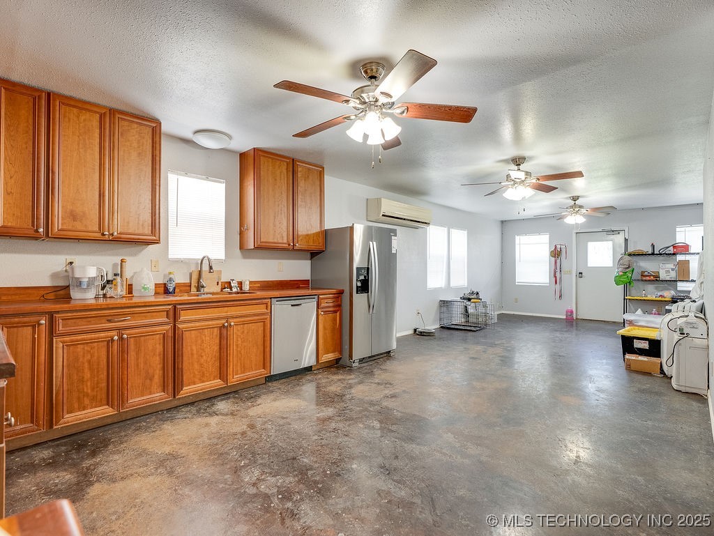 15330 County Road 3480 Property Photo 16