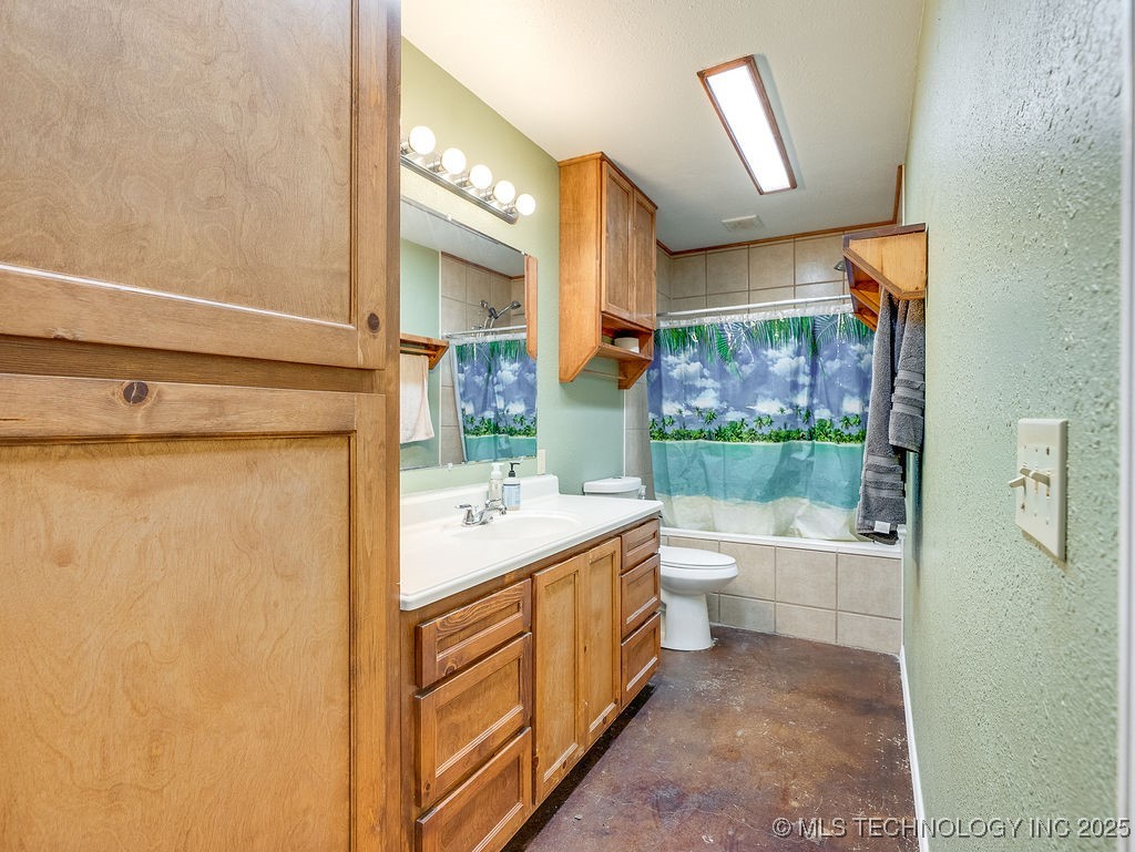 15330 County Road 3480 Property Photo 20