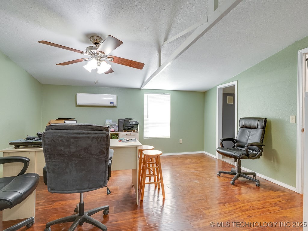 15330 County Road 3480 Property Photo 23