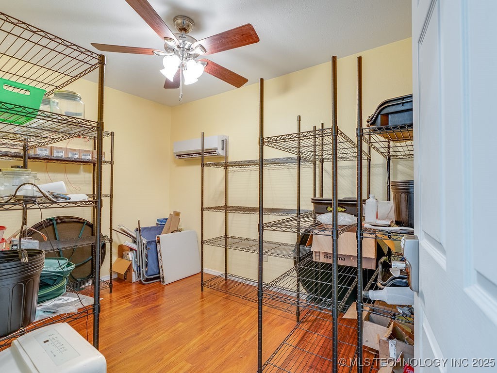 15330 County Road 3480 Property Photo 26