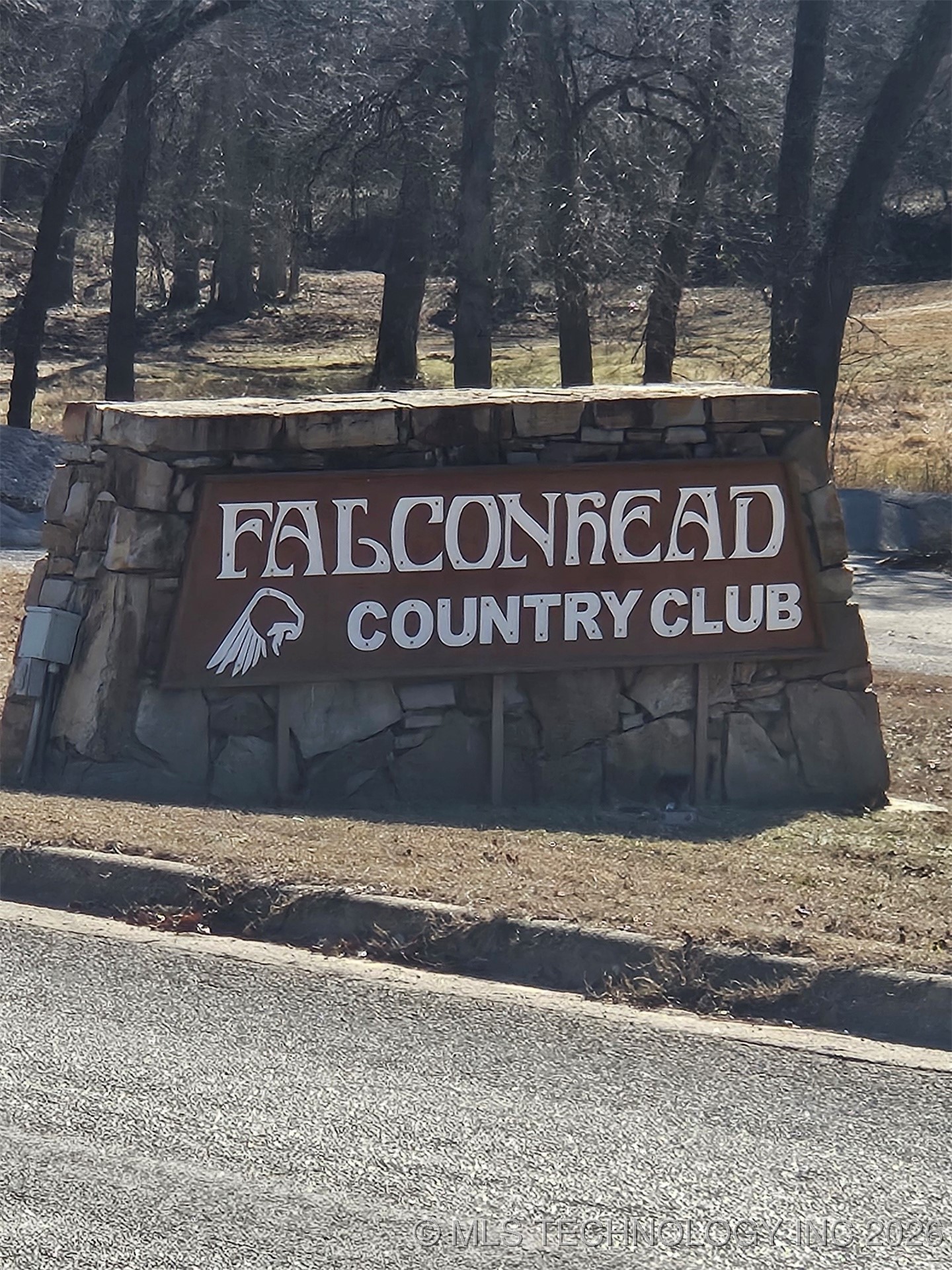 Redbud Property Photo 3