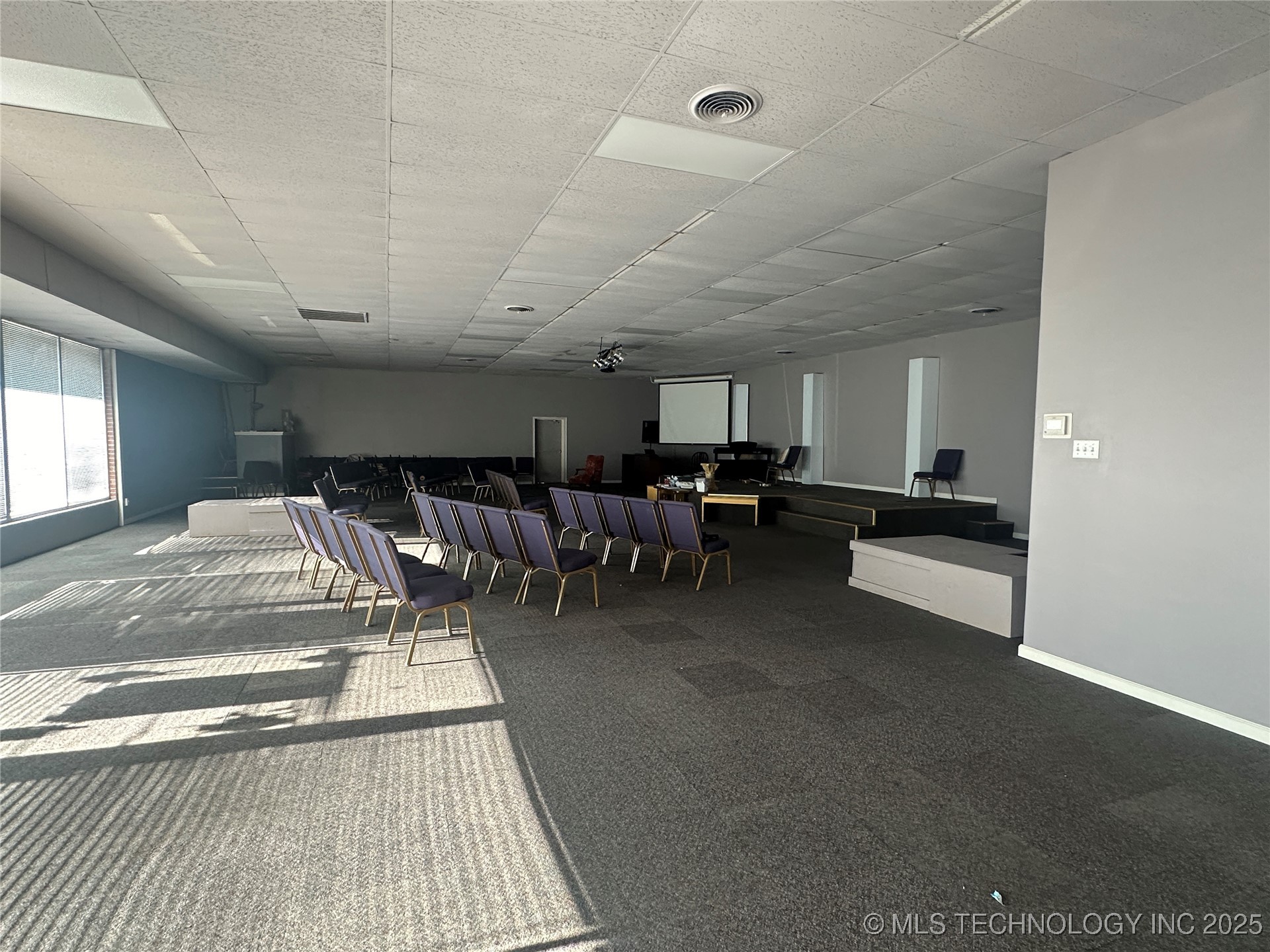 120 N 24th Property Photo 5