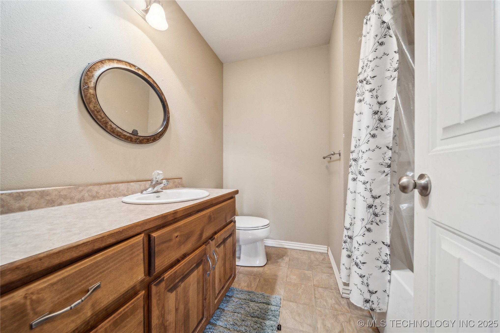 54555 E 340 Road Property Photo 16