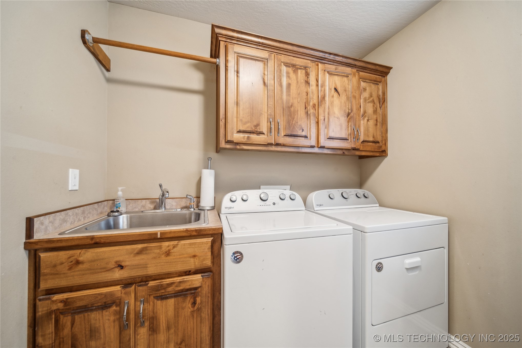 54555 E 340 Road Property Photo 18