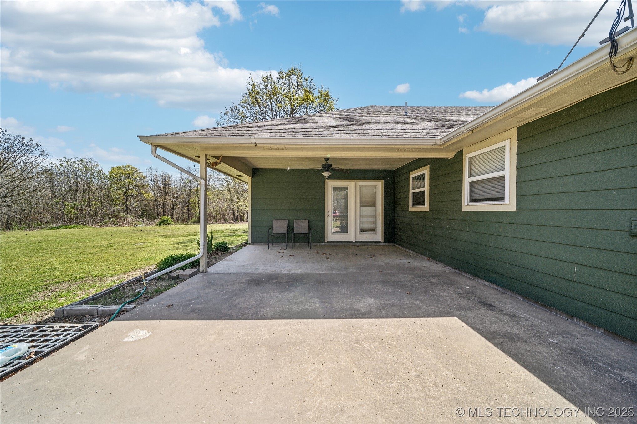 54555 E 340 Road Property Photo 26