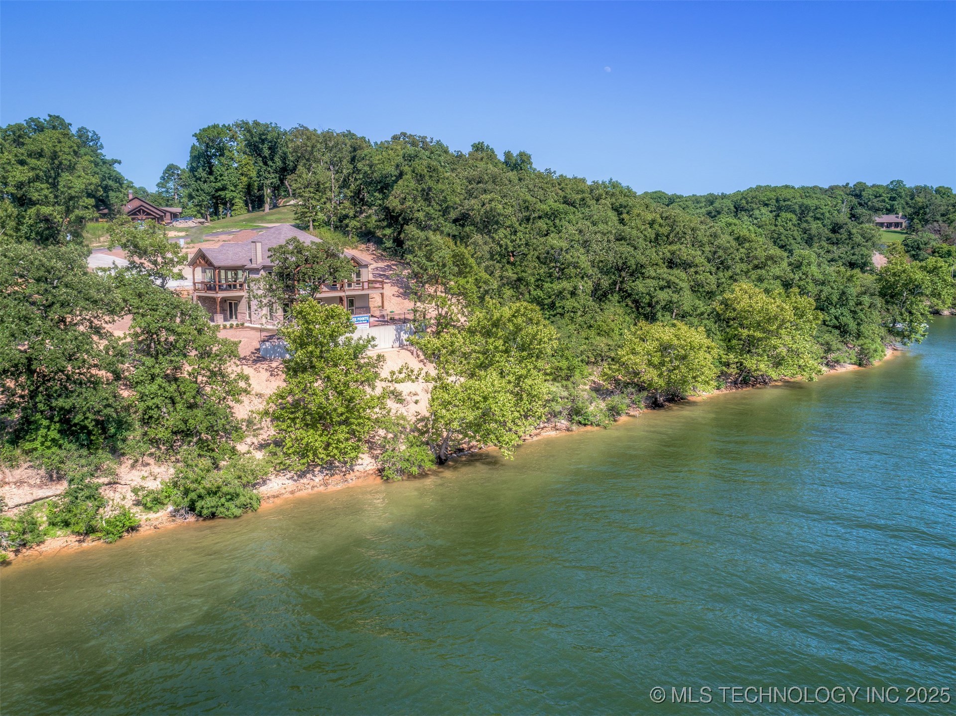 045 Property Photo 7