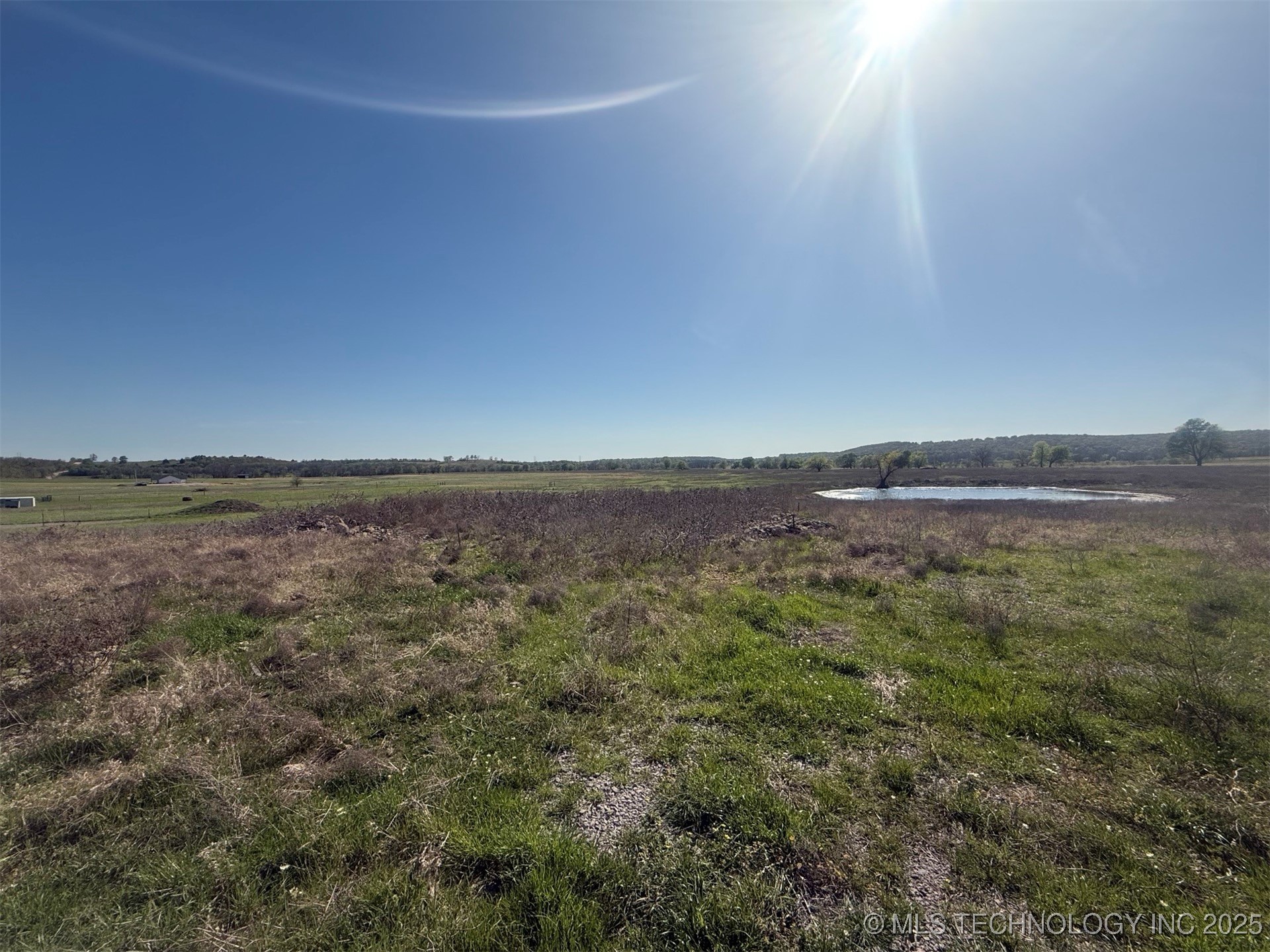 16920 W 828 Road Property Photo 5