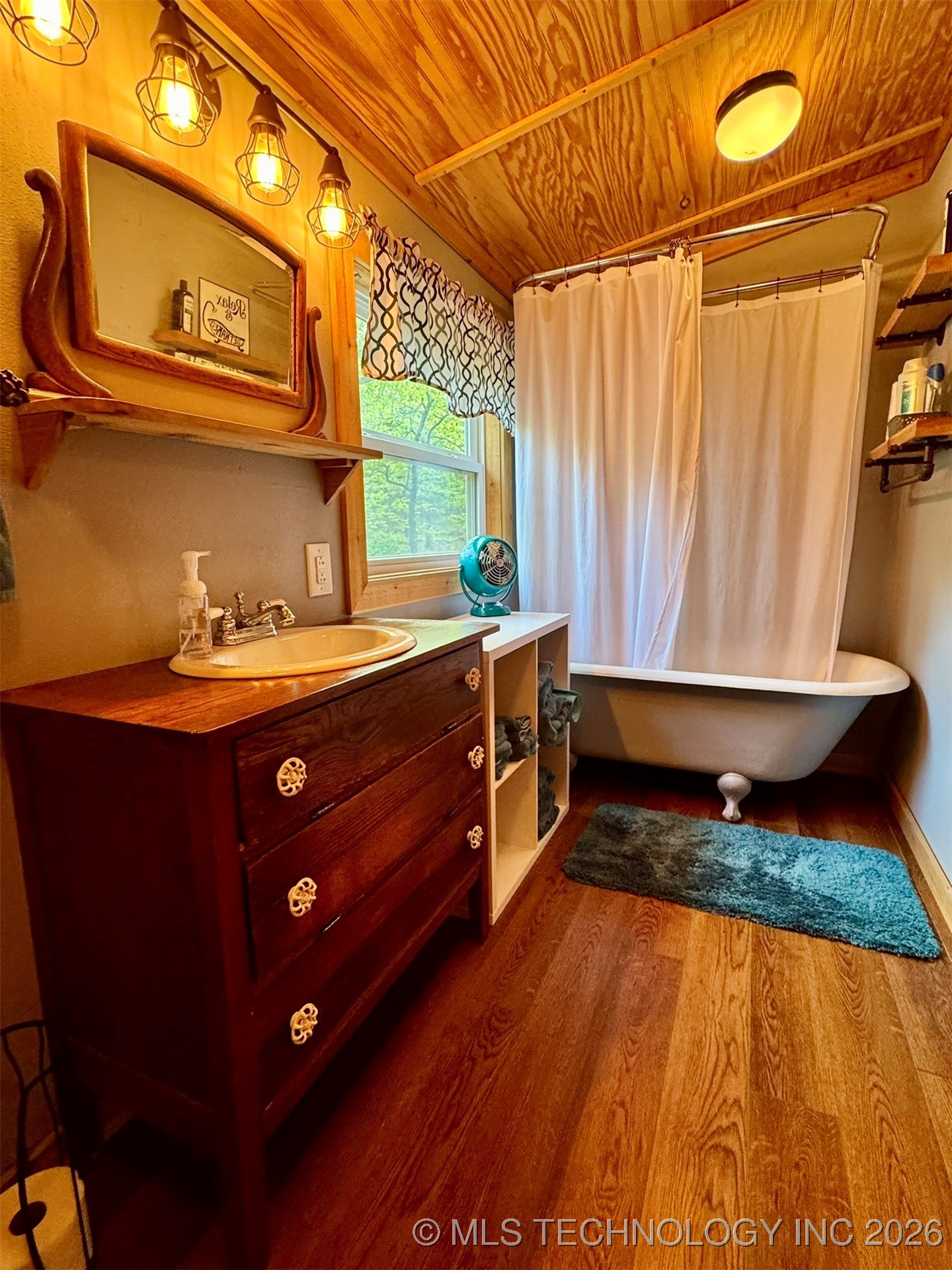 139 N Bk 1800 Road Property Photo 19