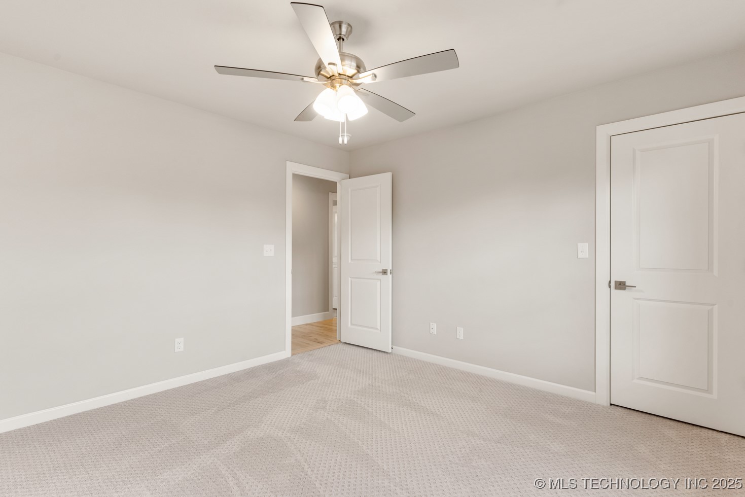 1509 Pinecrest Drive Property Photo 10