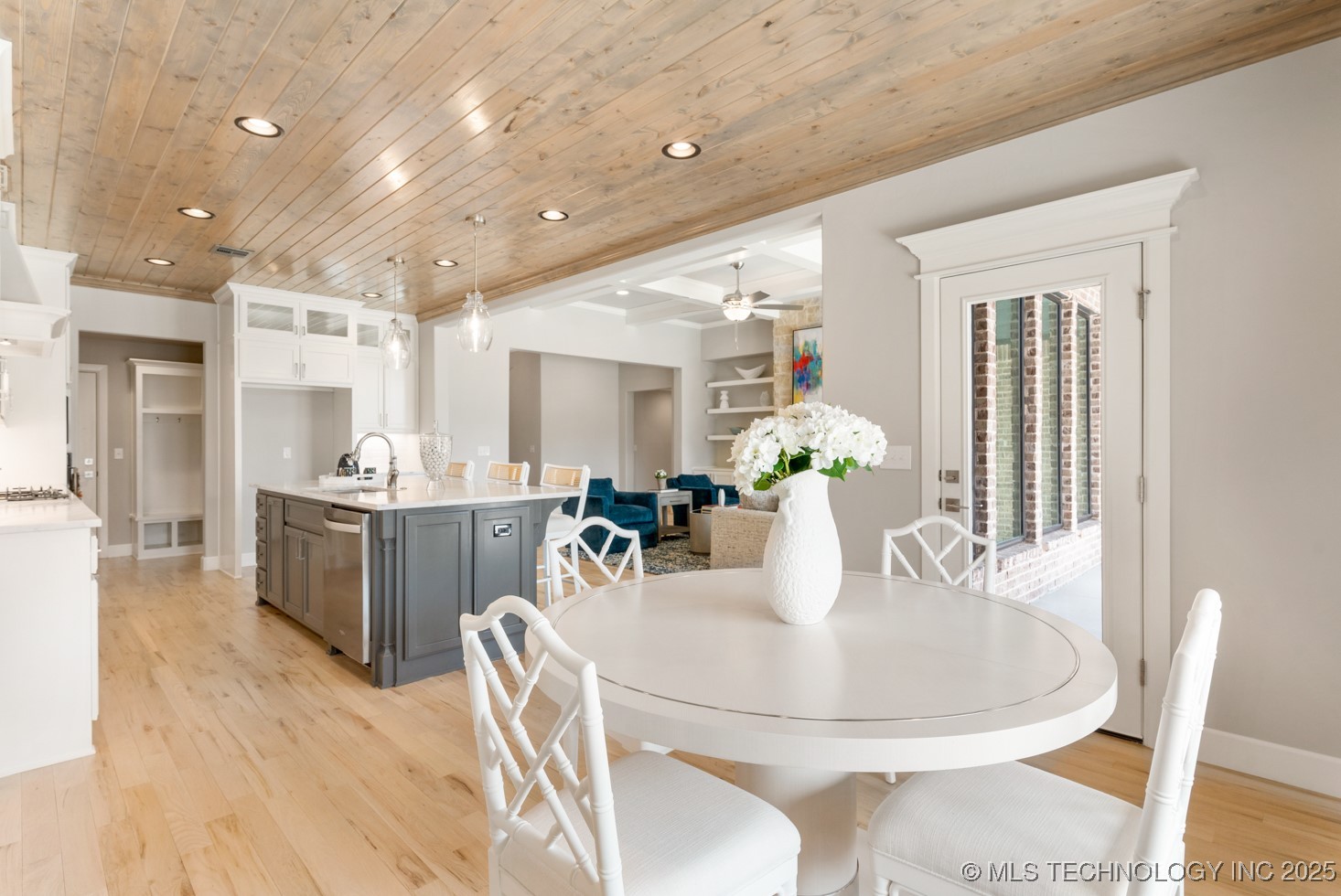 1509 Pinecrest Drive Property Photo 32