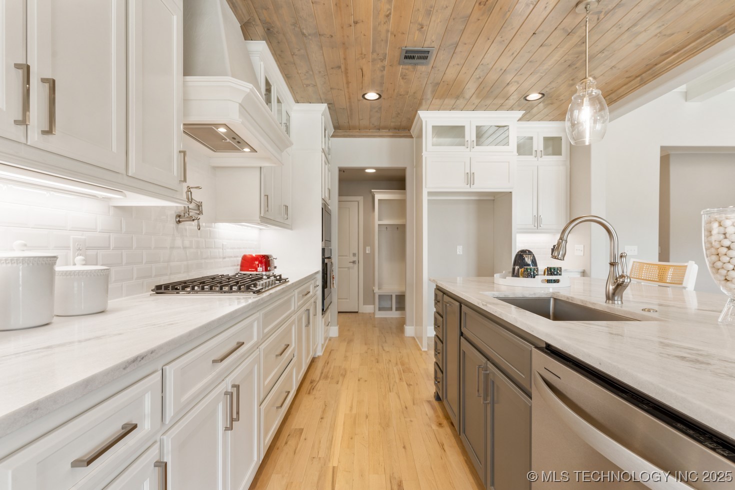 1509 Pinecrest Drive Property Photo 34