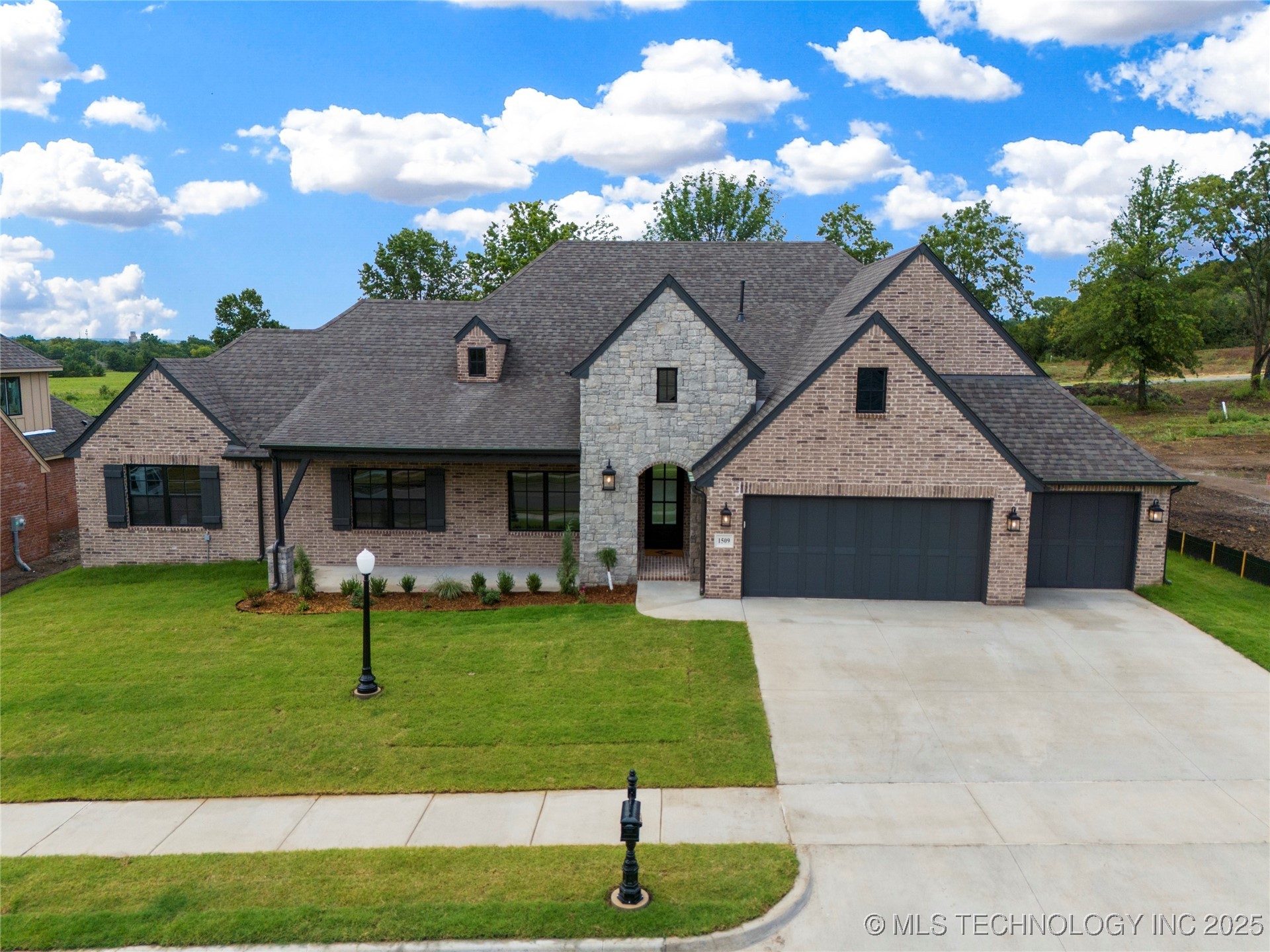 1509 Pinecrest Drive Property Photo 55