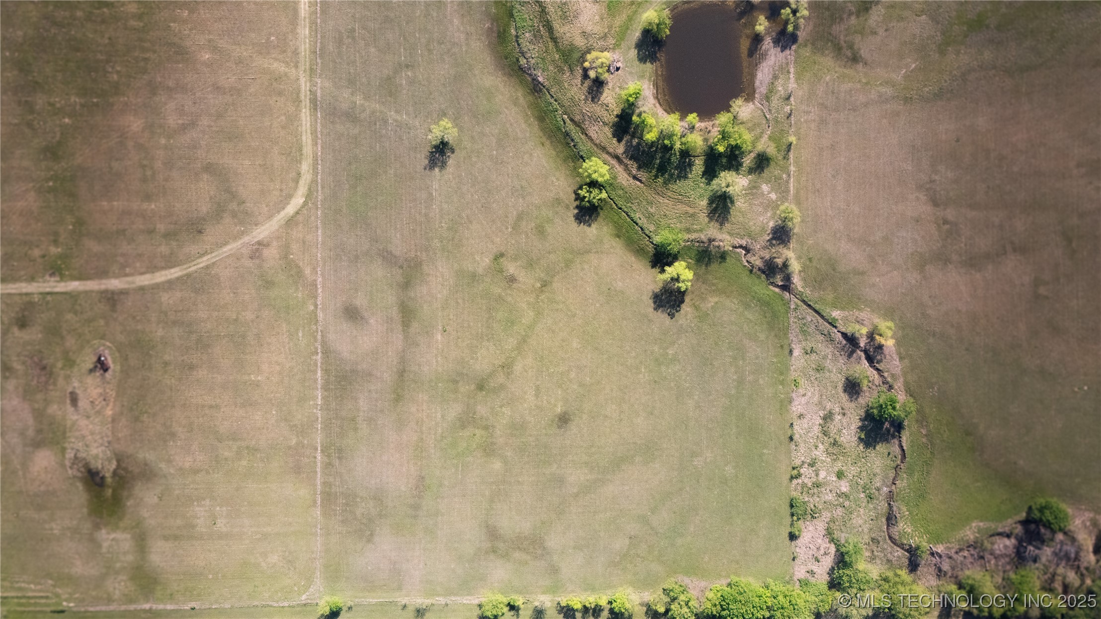 Hwy 75 Property Photo 2