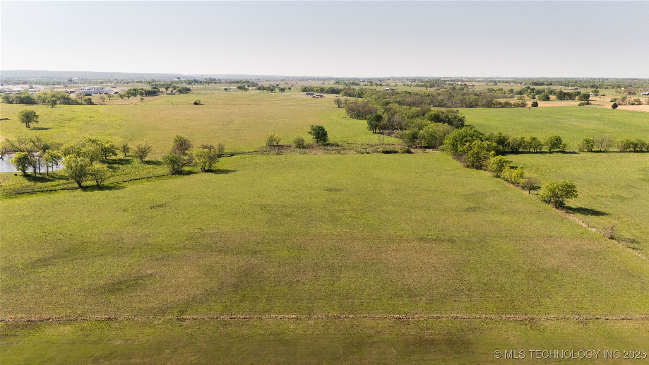 Hwy 75 Property Photo 7