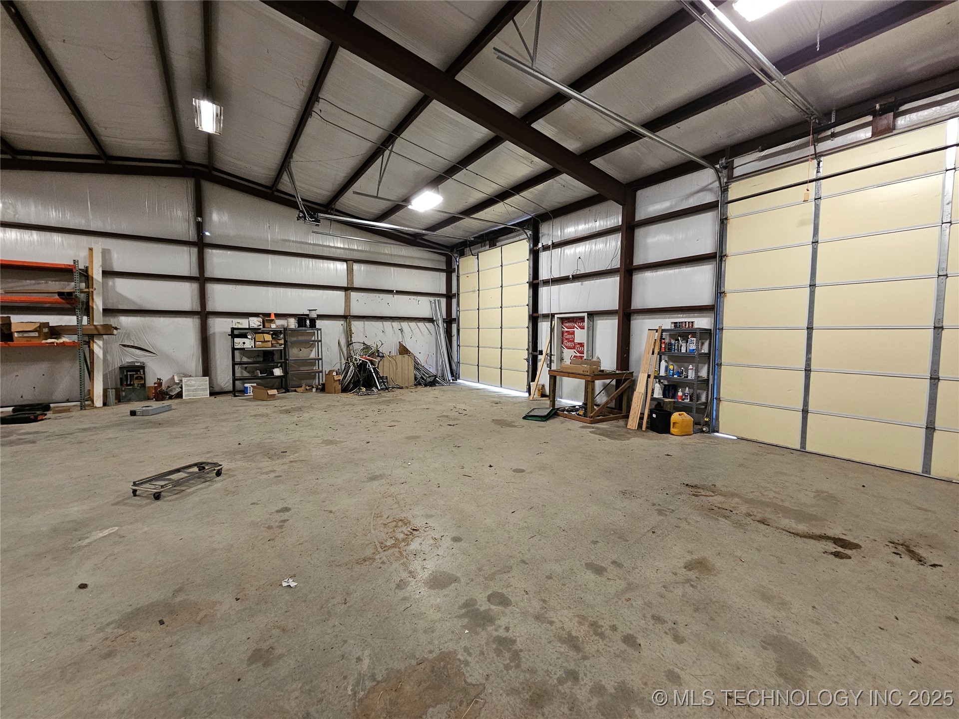 2247 W Mockingbird Property Photo 14